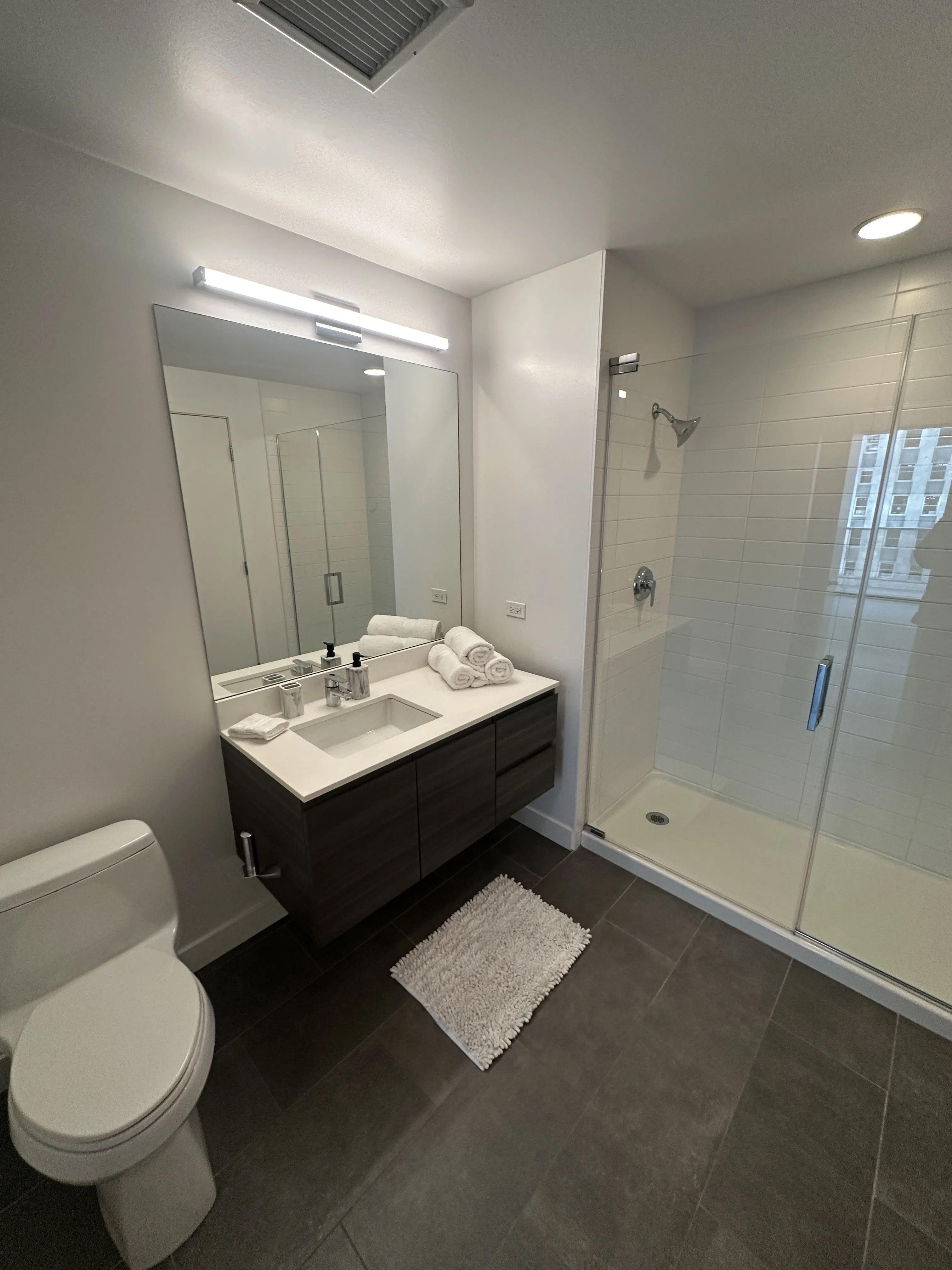 221 W Hubbard St   60654 60654-unit#612-Chicago-IL
