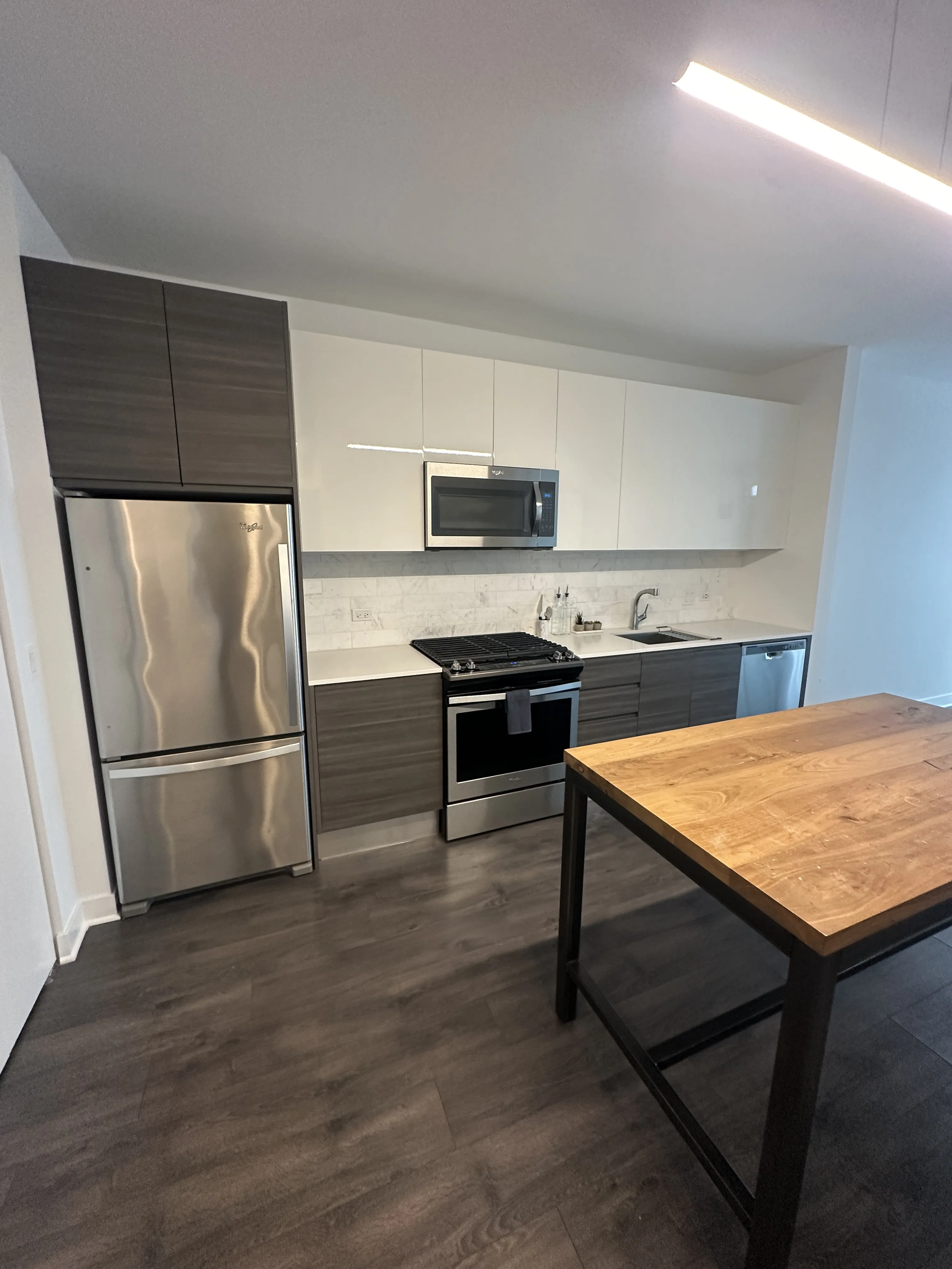 221 W Hubbard St   60654 60654-unit#612-Chicago-IL