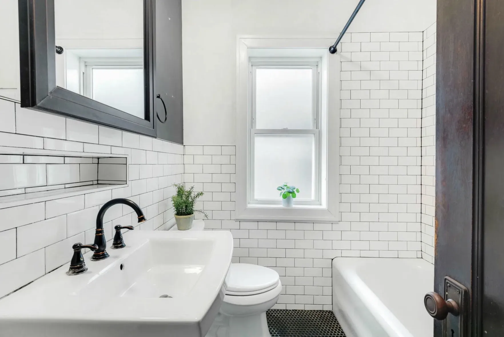 3730 N Richmond St 60618-unit#1-Chicago-IL