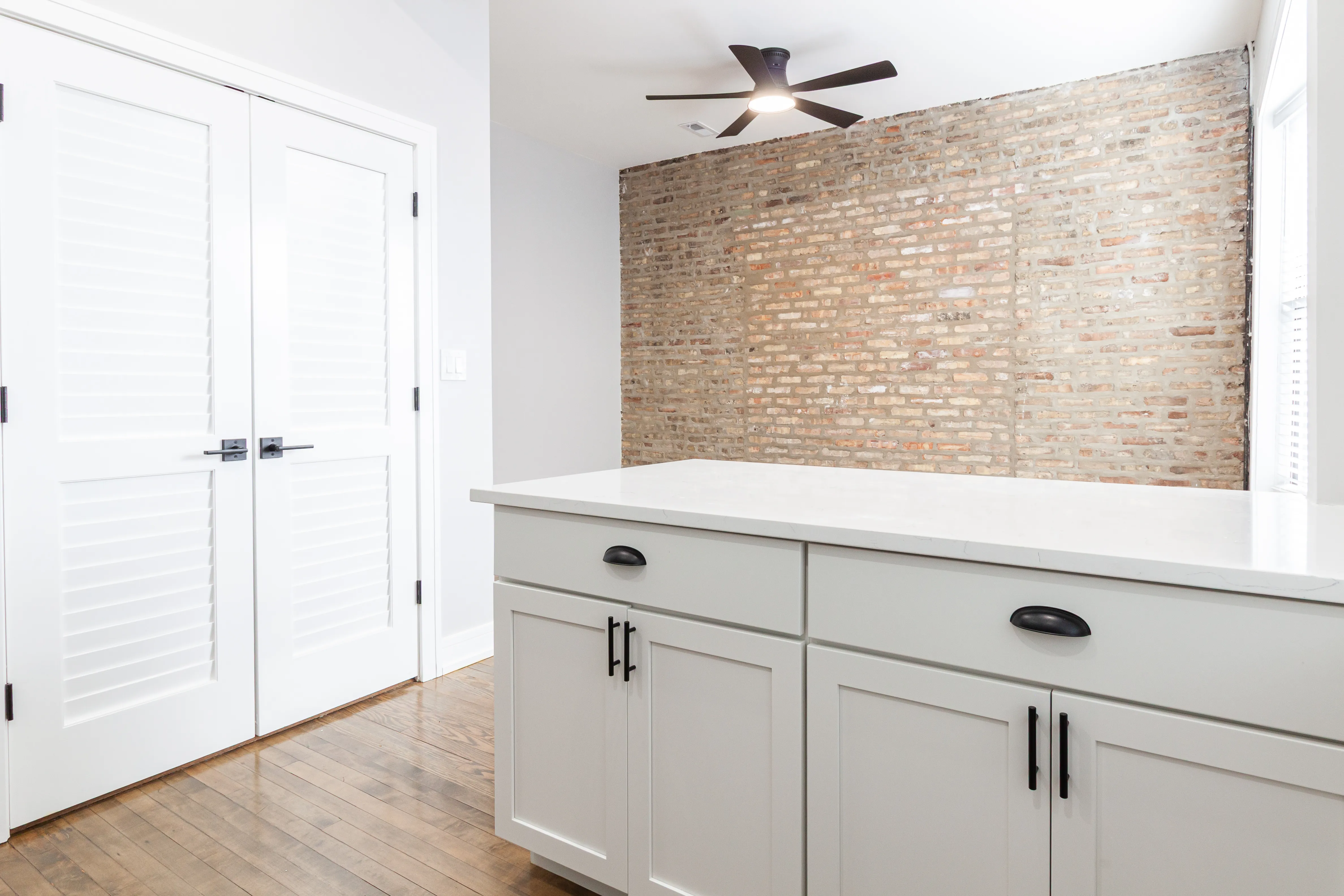 3834 N Wilton Ave   60613 60613-unit#1-Chicago-IL