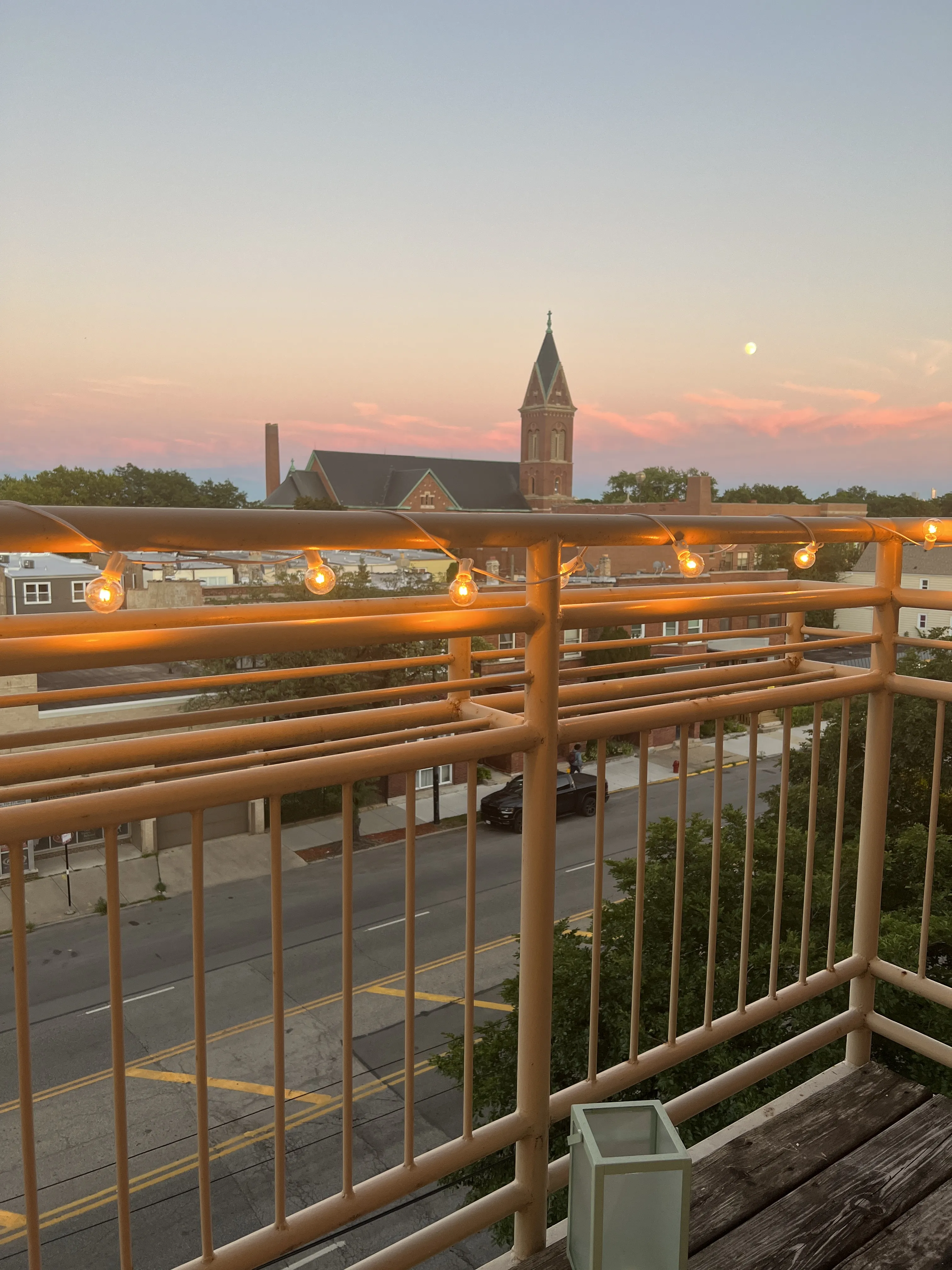 4950 N Western Ave 60625 60625-Chicago-IL