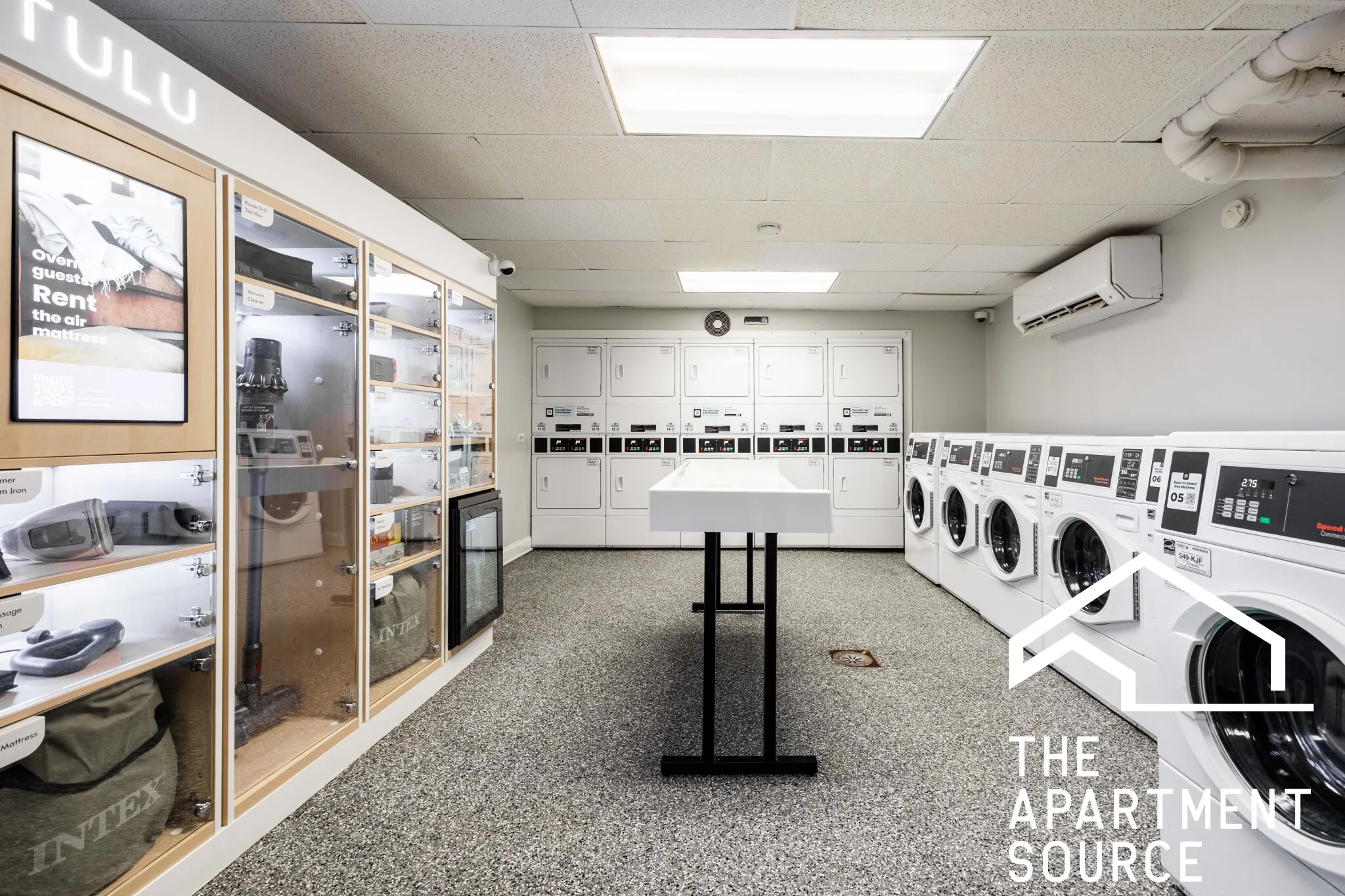 1140 N La Salle Dr 60610 60610-The Oliver -unit#205-Chicago-IL