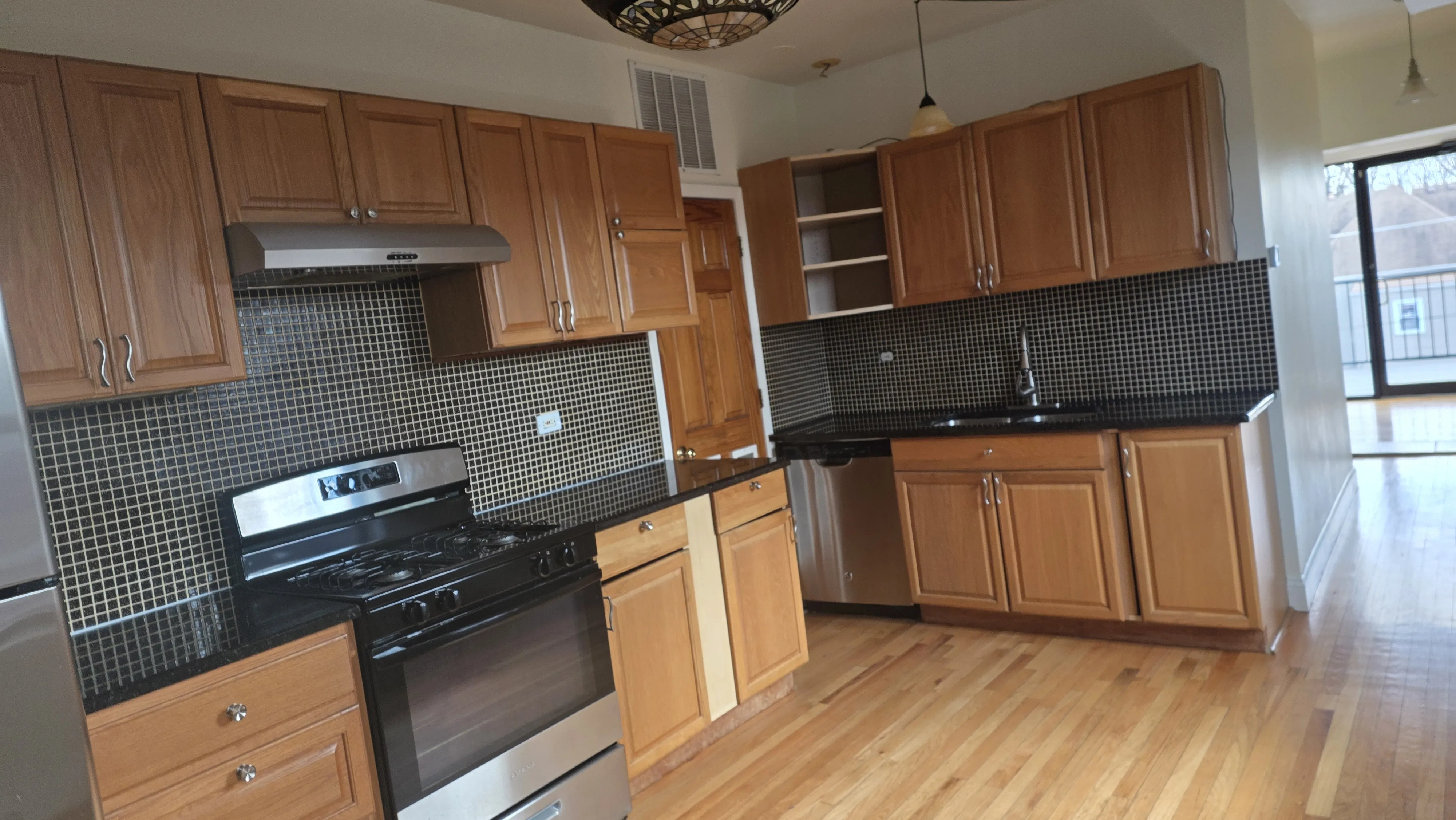 1639 W Foster Ave 60640 60640-unit#3-Chicago-IL