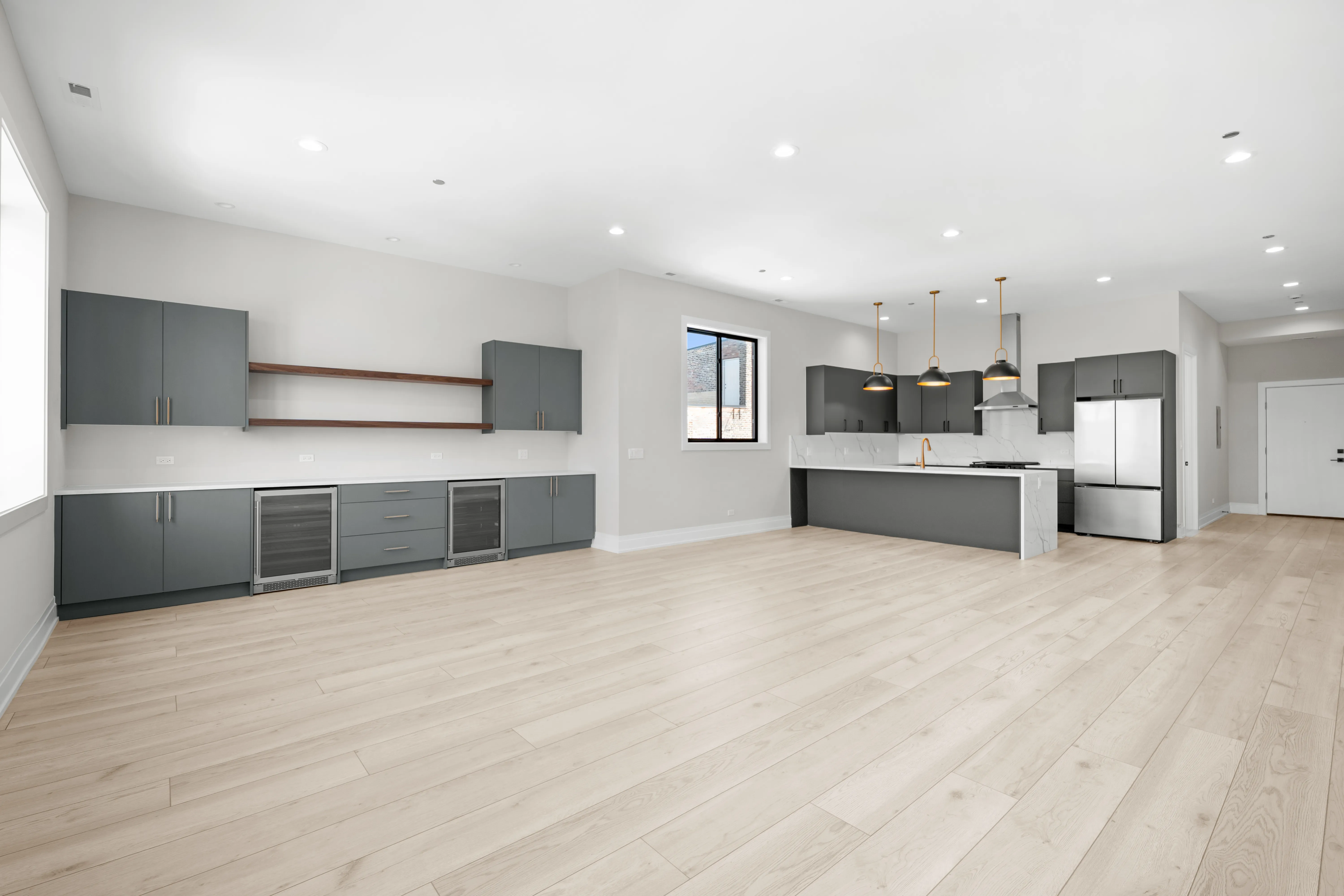 1327 W Taylor St   60607 60607-unit#4-Chicago-IL