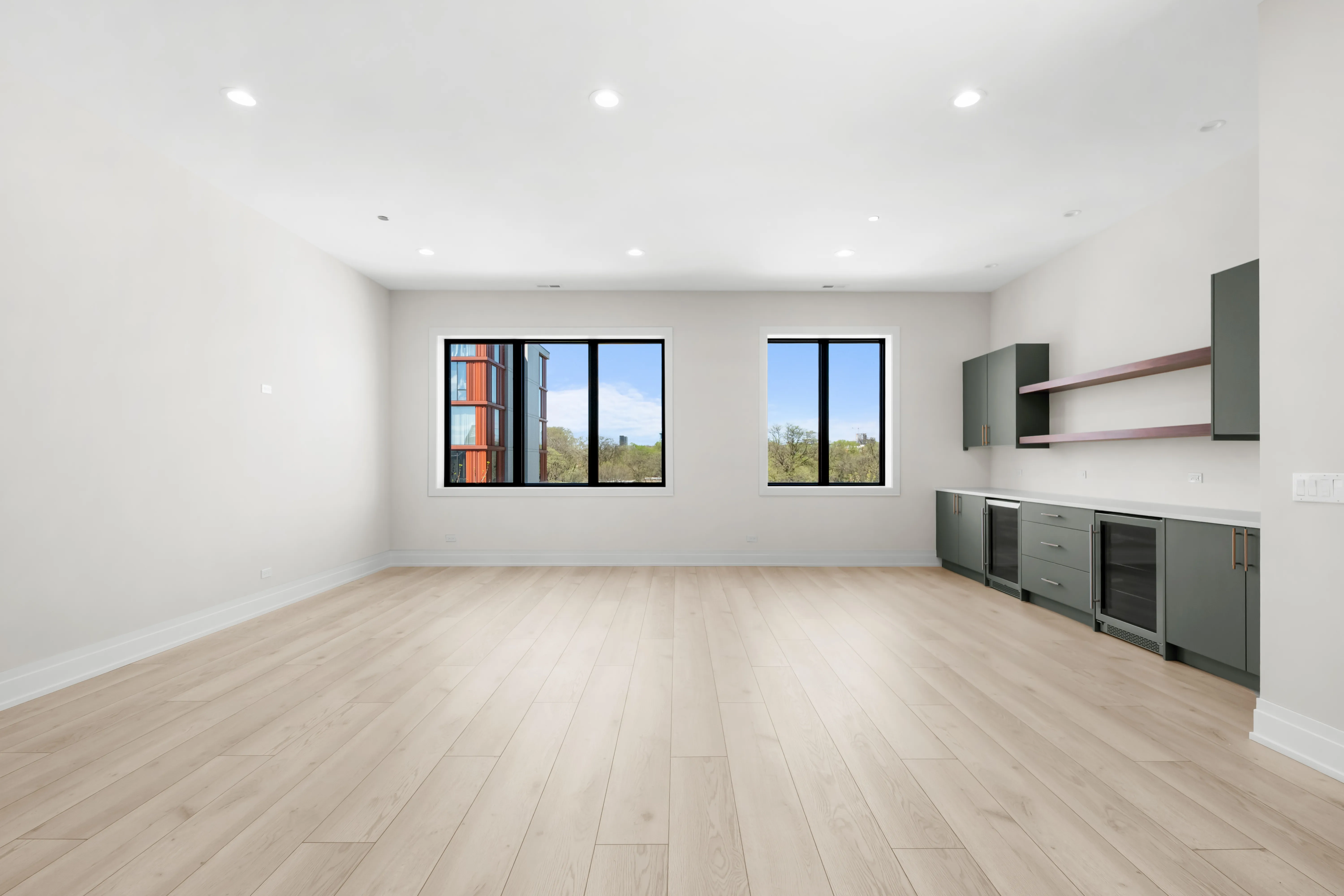 1327 W Taylor St   60607 60607-unit#4-Chicago-IL