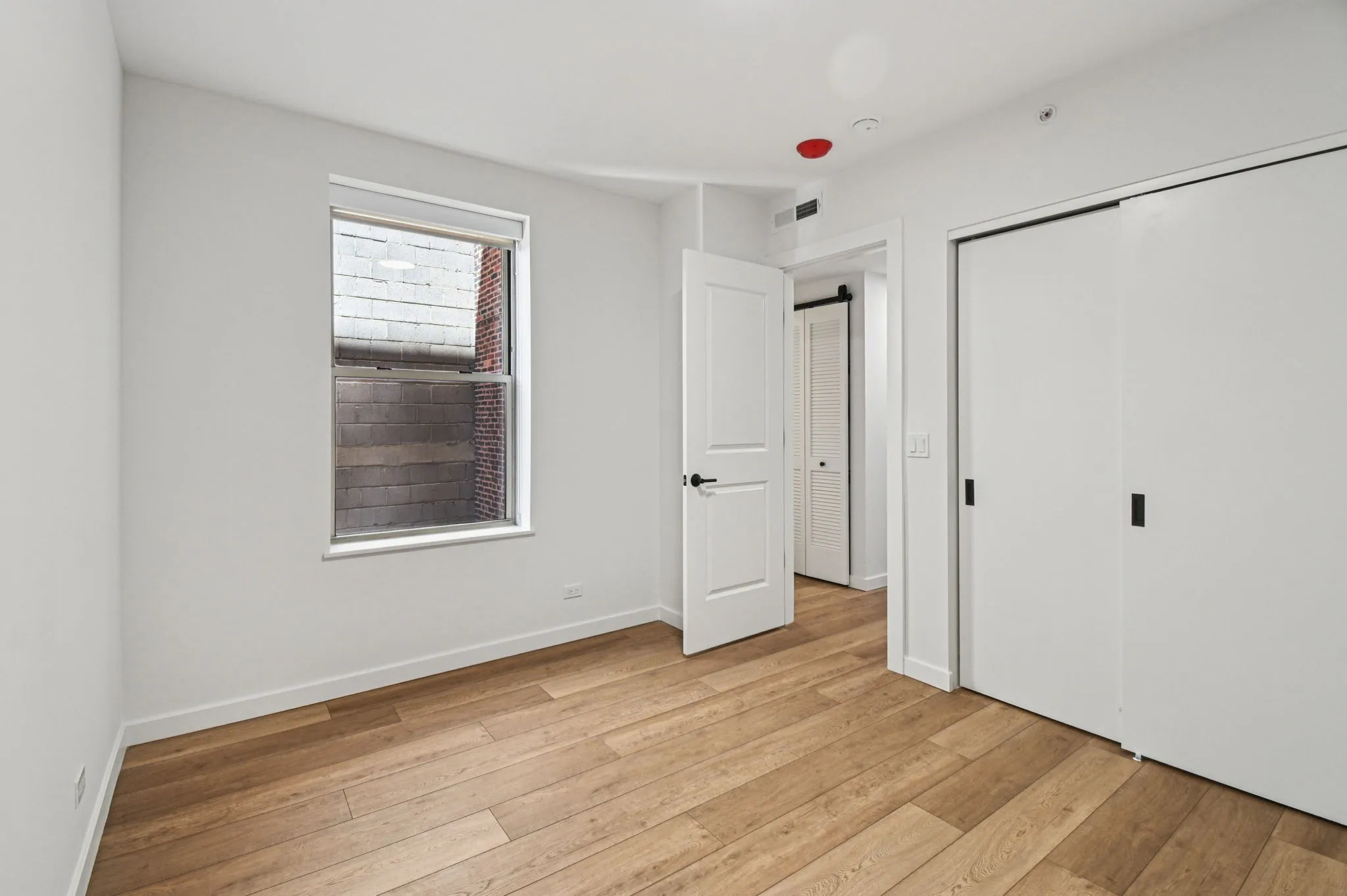 2140 N Lincoln Park W   60614 60614-unit#401-Chicago-IL