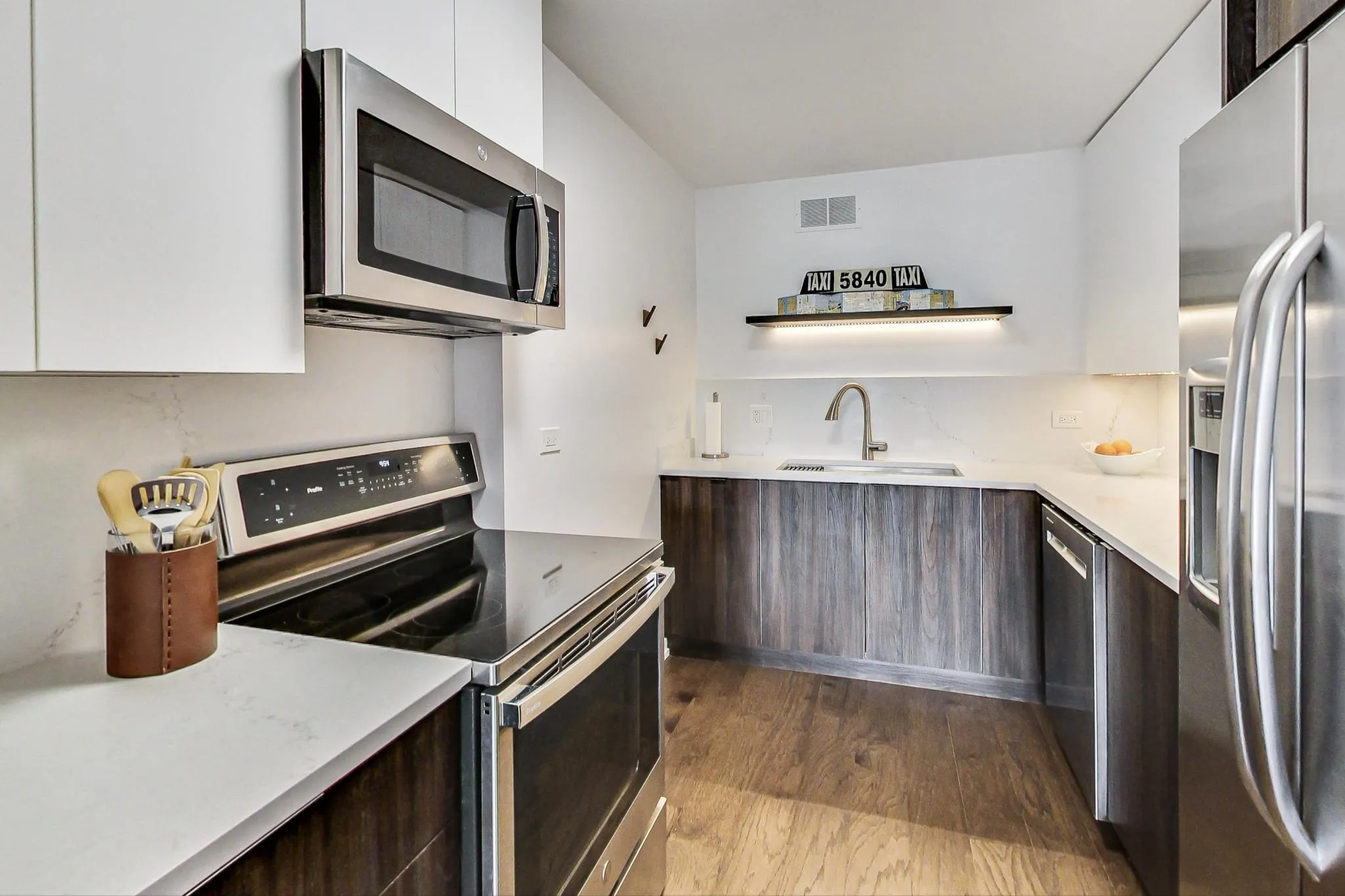 200 Delaware 60611-200 Delaware-unit#26E-Chicago-IL