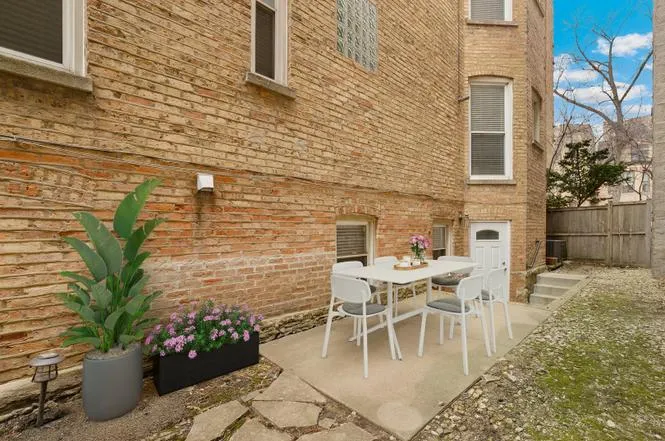 643 W Melrose St   60657 60657-unit#G-Chicago-IL