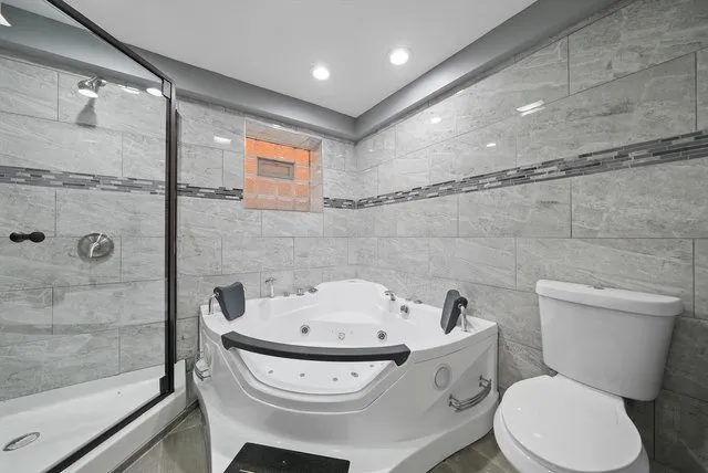 6818 S Rockwell St   60629 60629-unit#G-Chicago-IL