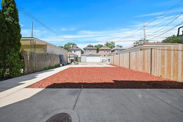 6818 S Rockwell St   60629 60629-unit#G-Chicago-IL