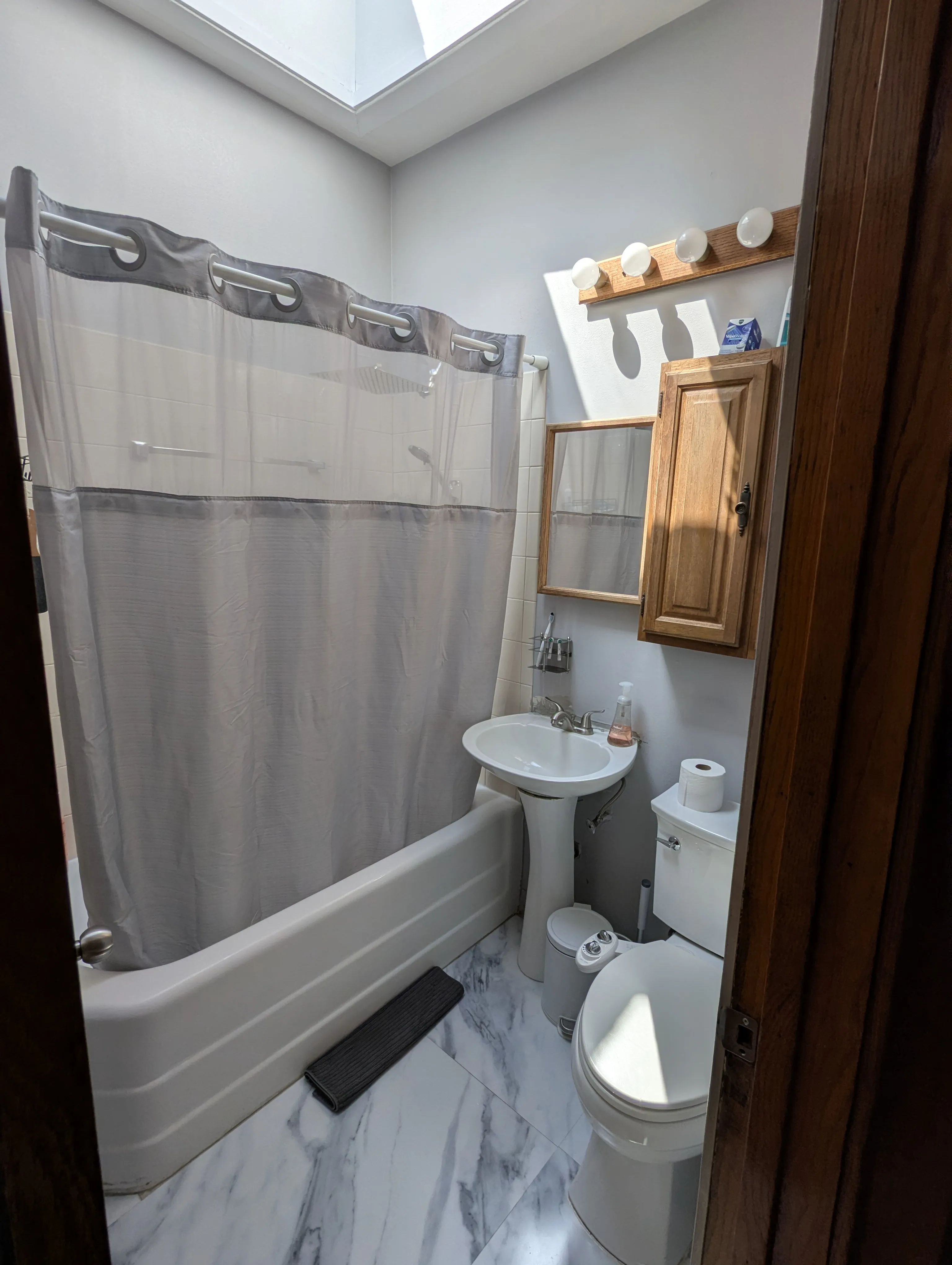 3501 N Leavitt St 60618 60618-unit#2F-Chicago-IL