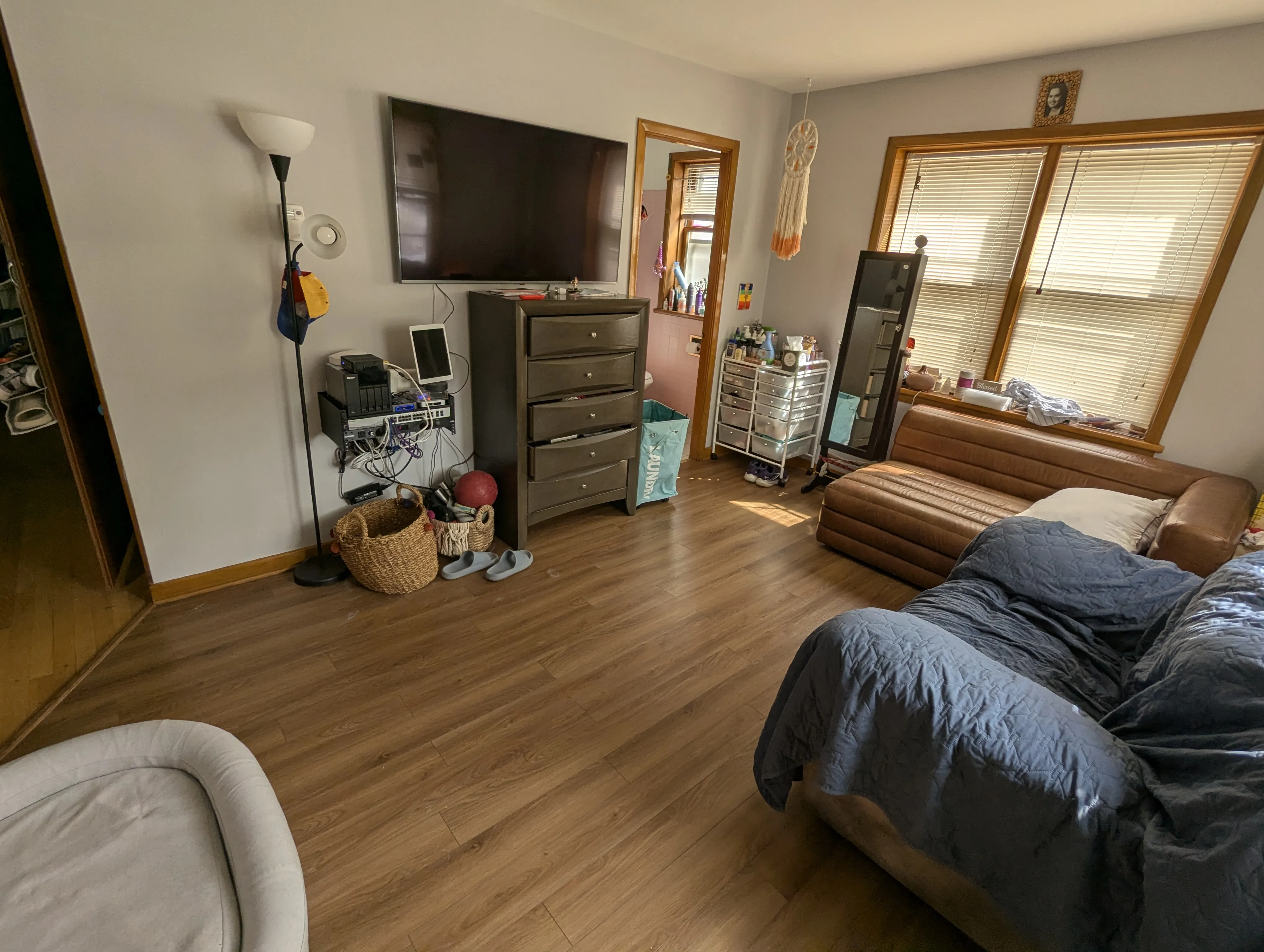 3501 N Leavitt St 60618 60618-unit#1F-Chicago-IL