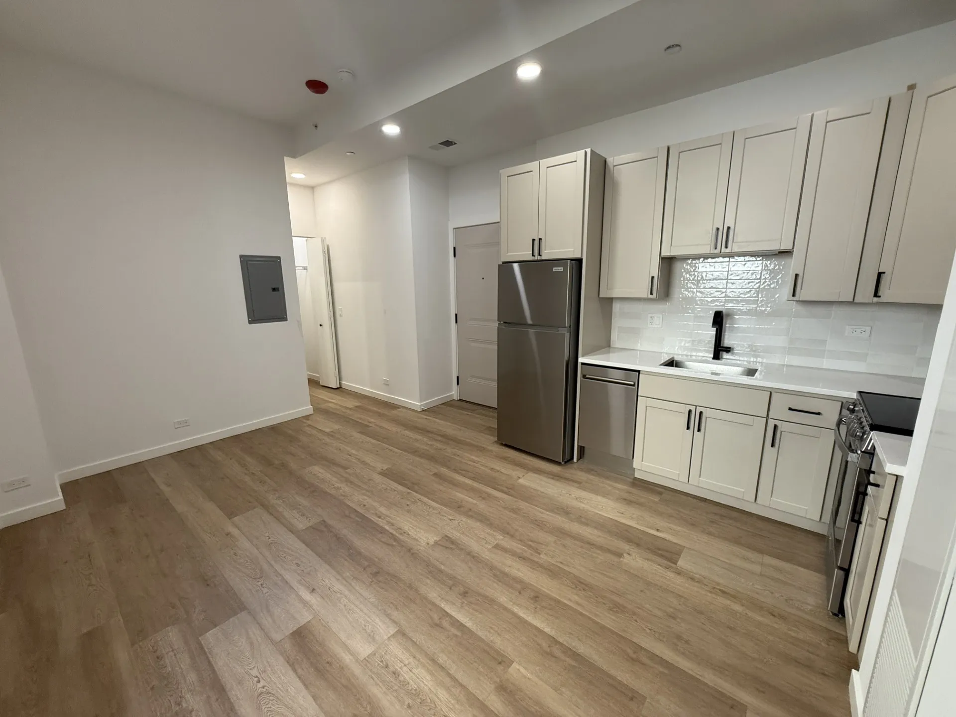 2140 N Lincoln Park W   60614 60614-unit#510-Chicago-IL
