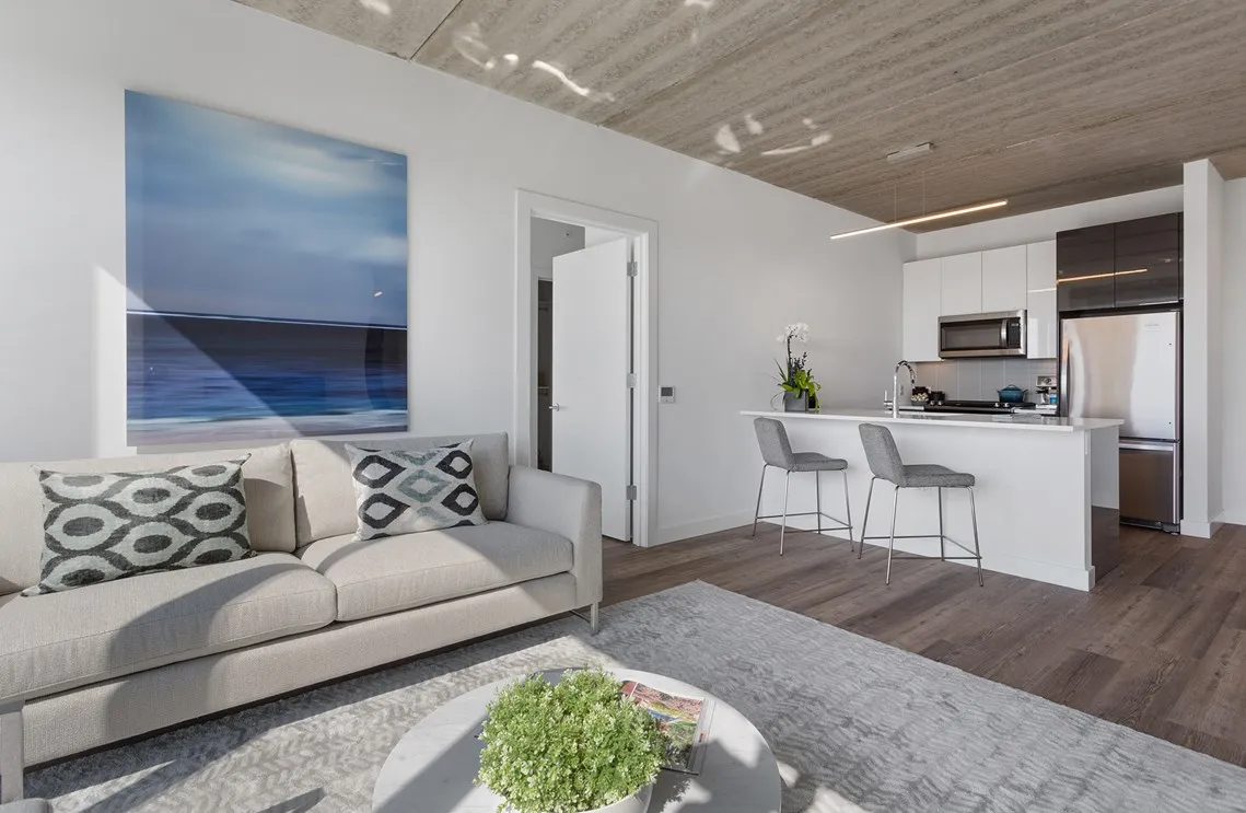 734 W Sheridan Rd   60613 60613-unit#811-Chicago-IL