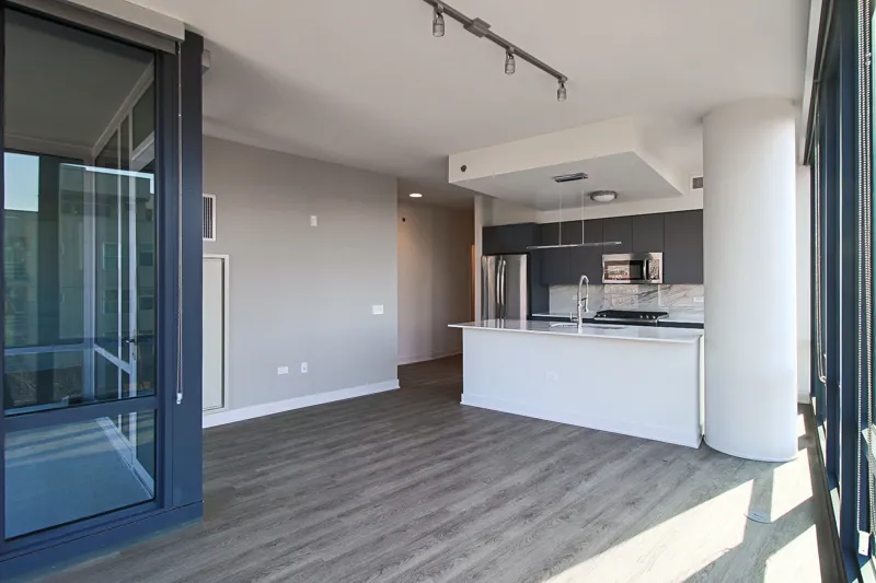 740 N Aberdeen St   60642 60642-unit#618-Chicago-IL