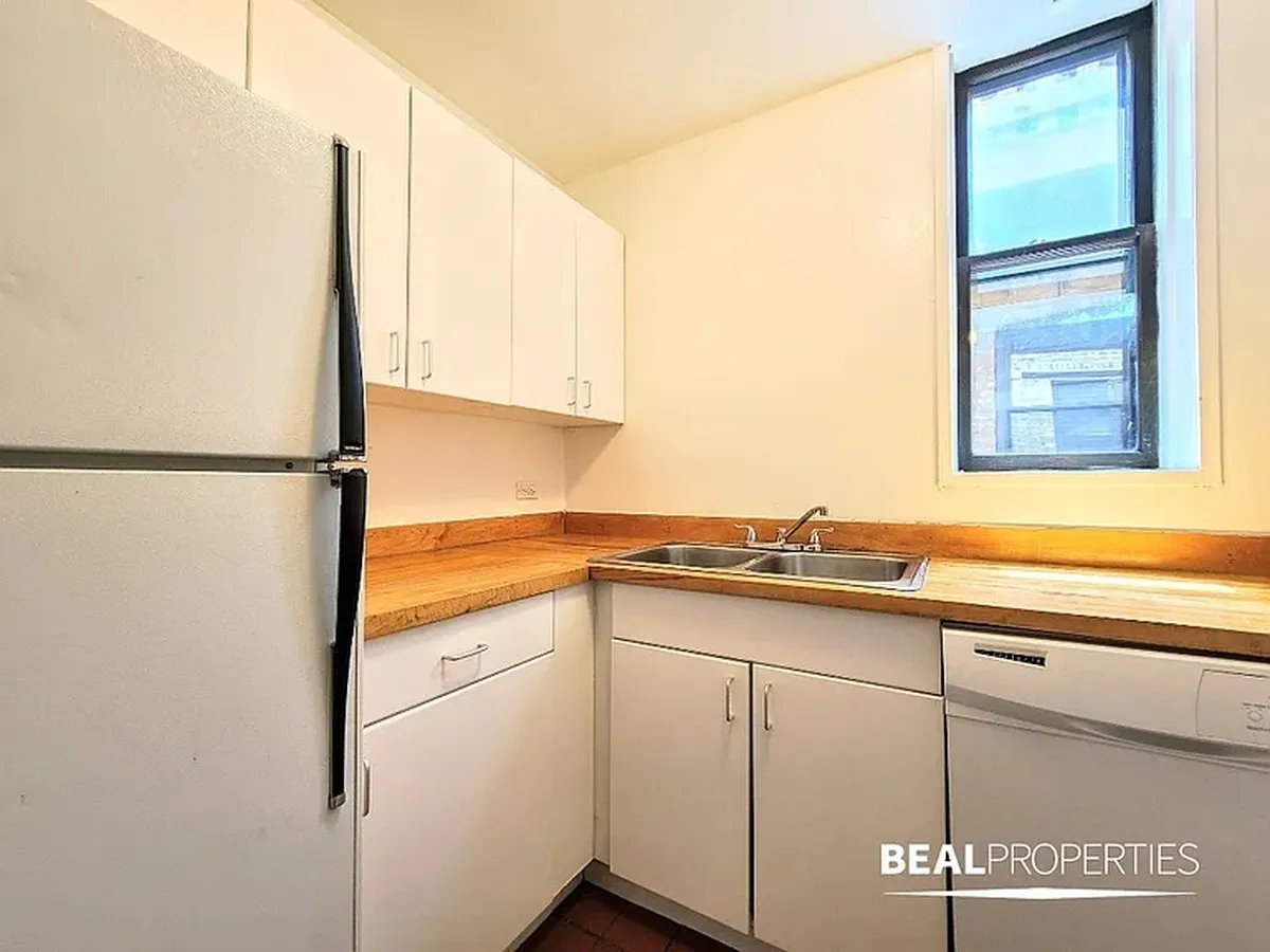 2904 N Broadway   60657 60657-unit#3-Chicago-IL