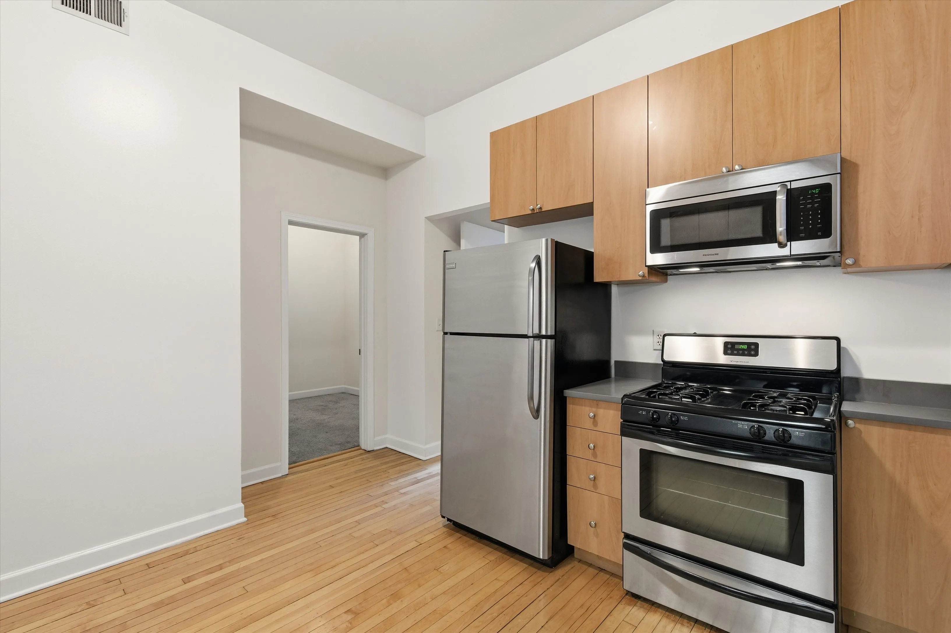2134 W CONCORD PL 60647-unit#3F-Chicago-IL