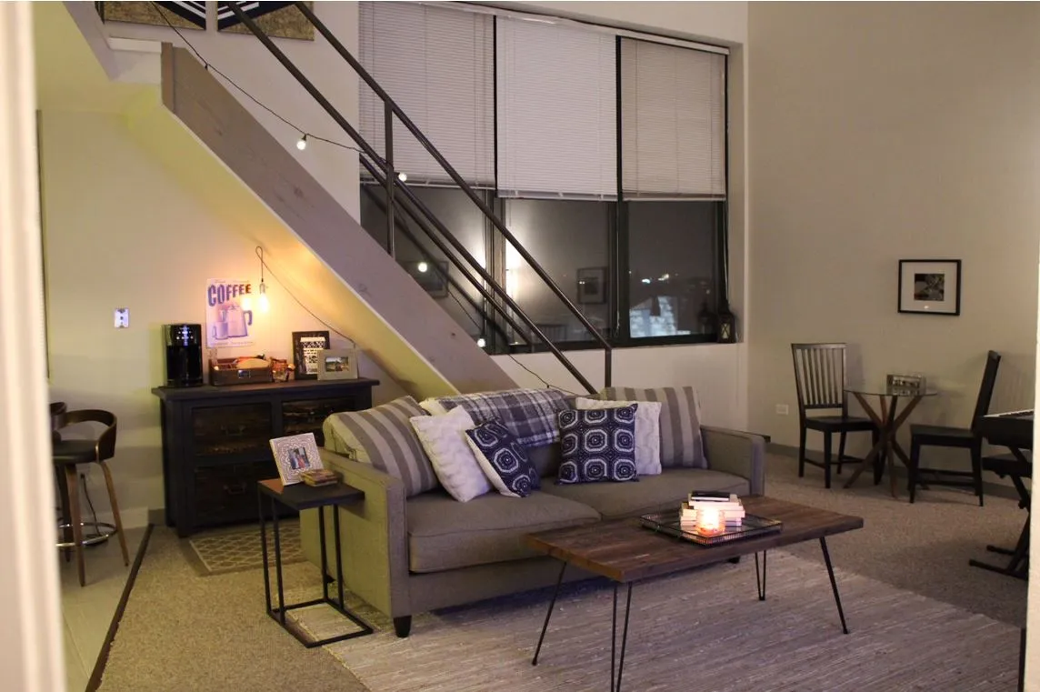 999 W Wolfram St 60657 60657-Sheffield Lofts-unit#501-Chicago-IL