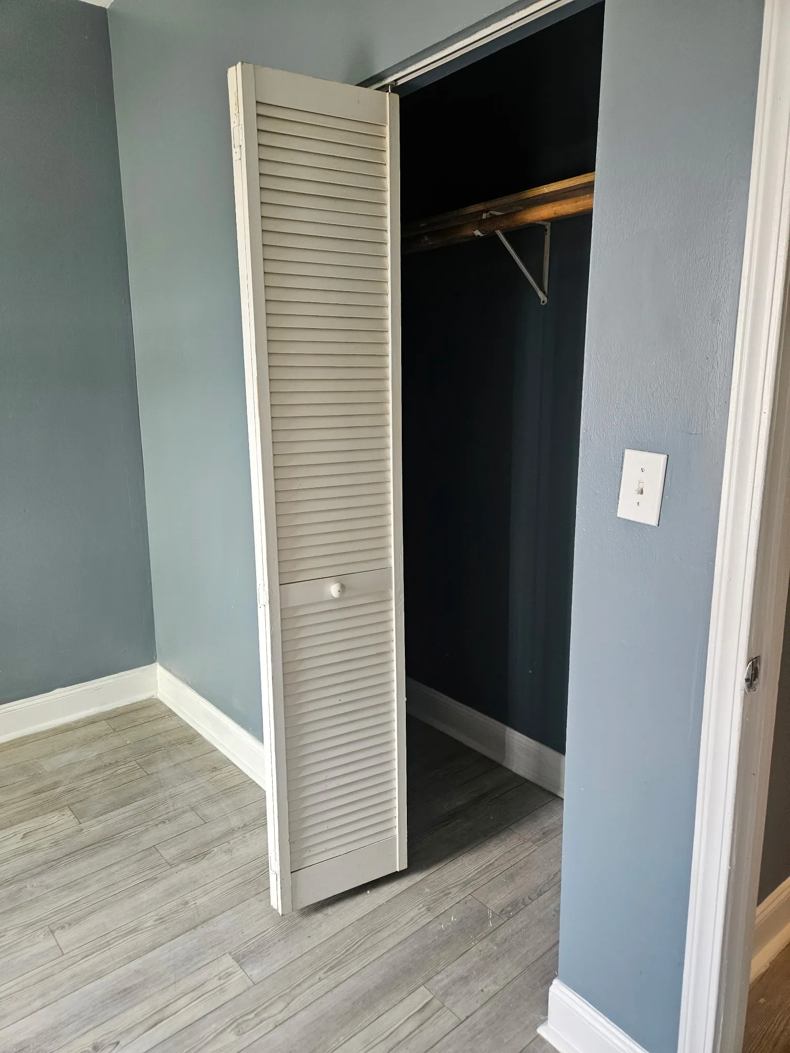 7318 S Emerald Ave 60621 60621-unit#2-Chicago-IL