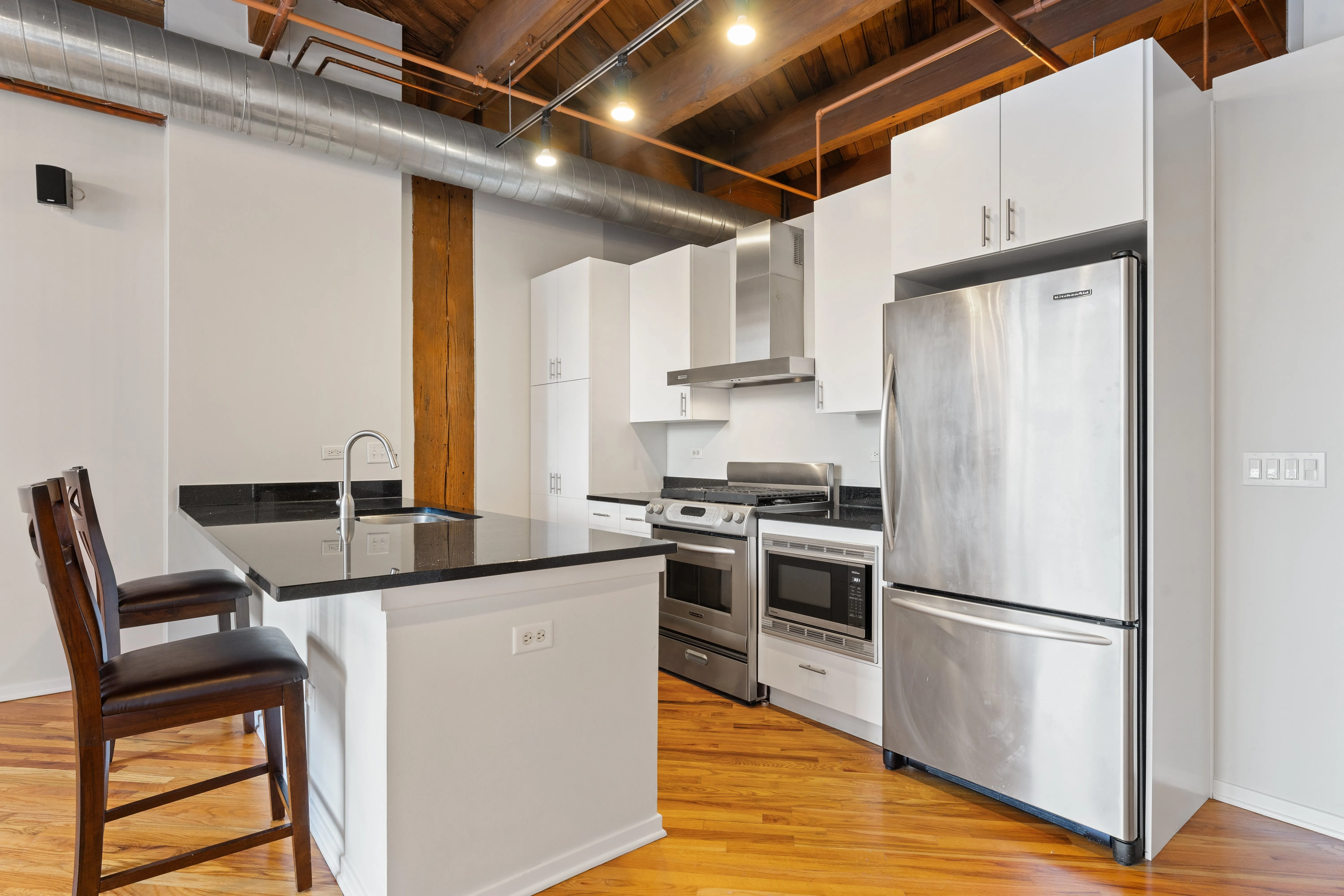 1040 W Adams St 60607 60607-No. Ten Lofts-unit#122-Chicago-IL
