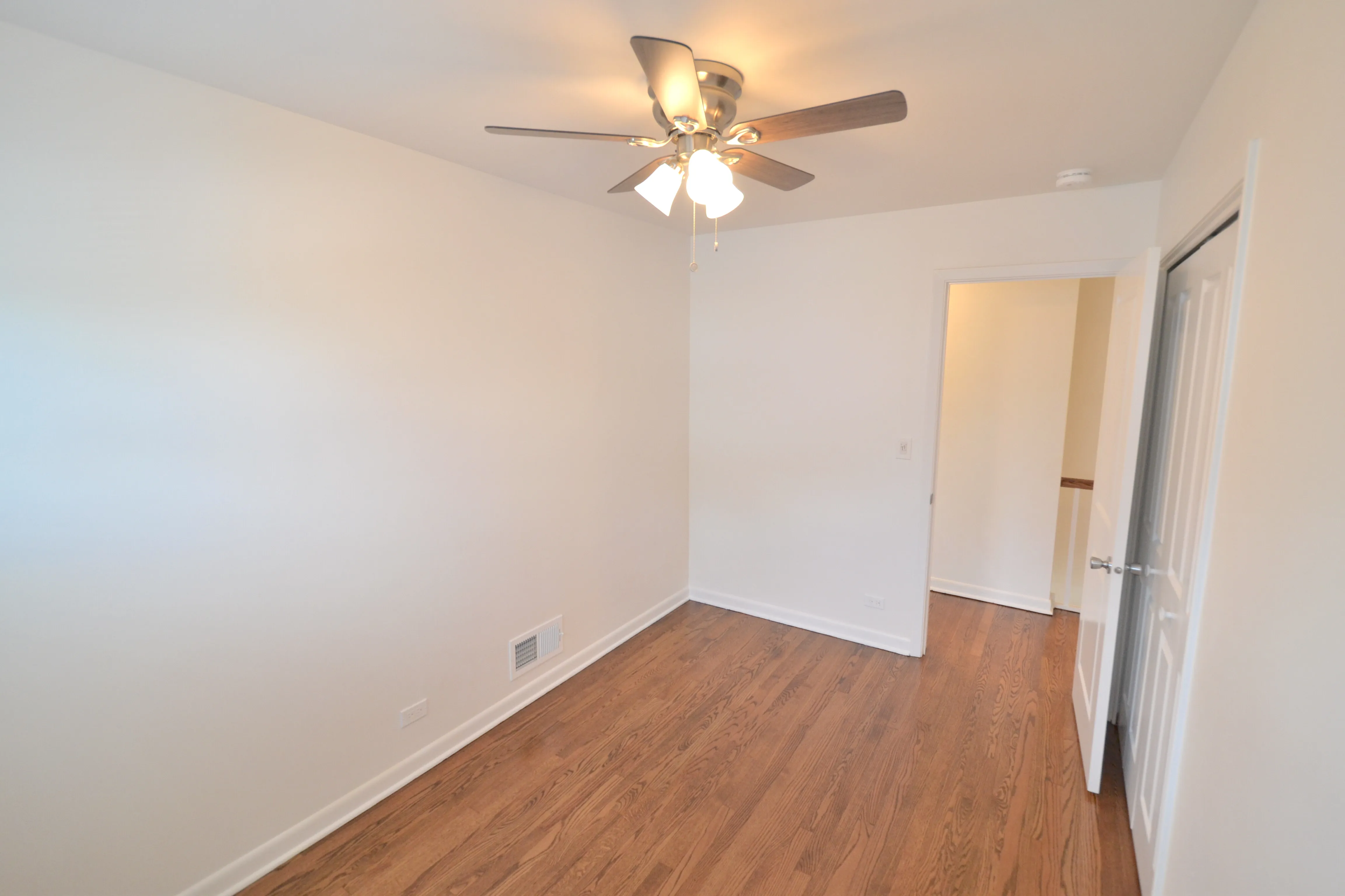 1046 David Dr   60106 60106-unit#N-Bensenville-IL