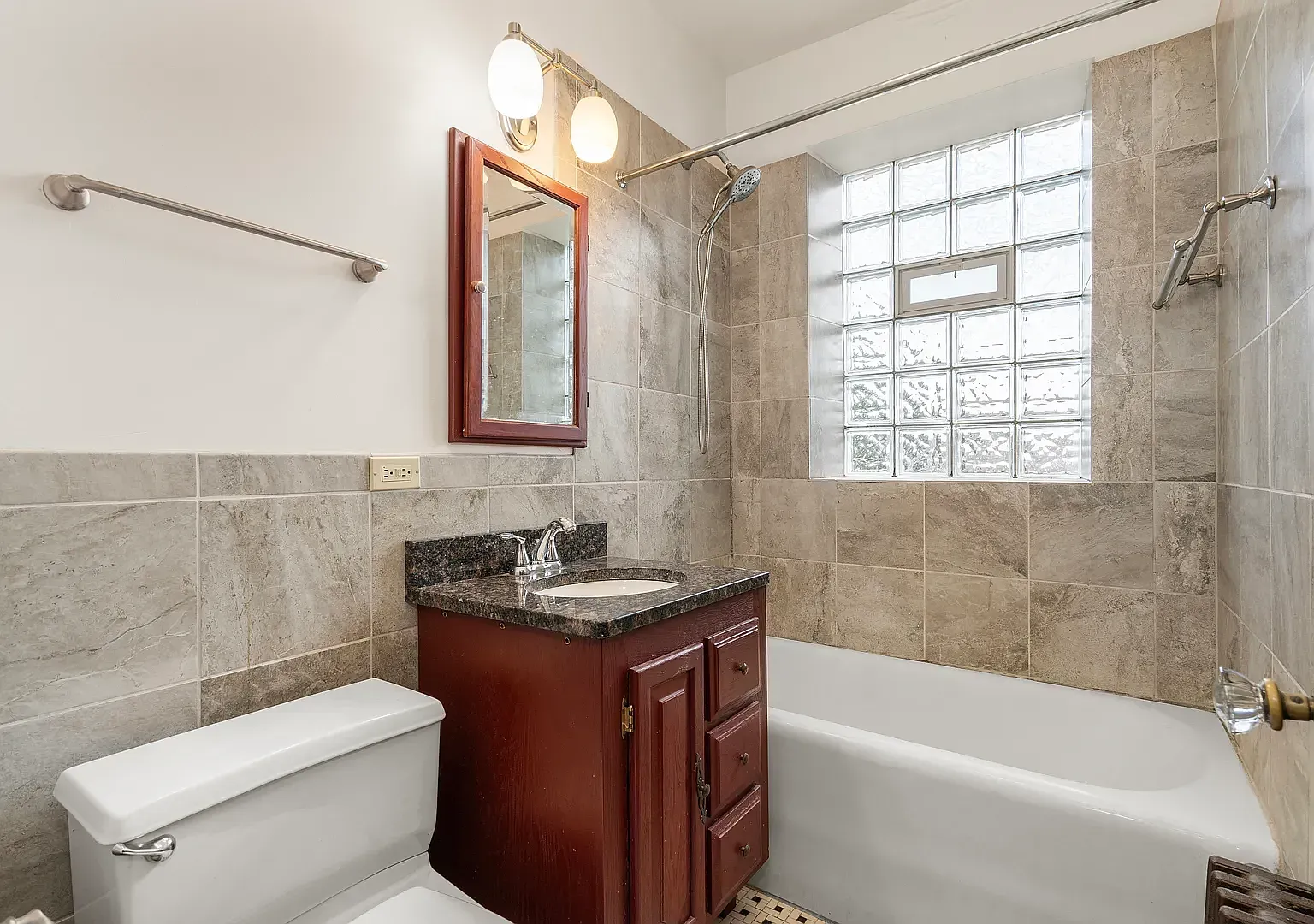 5352 W Sunnyside Ave 60630 60630-unit#2-Chicago-IL