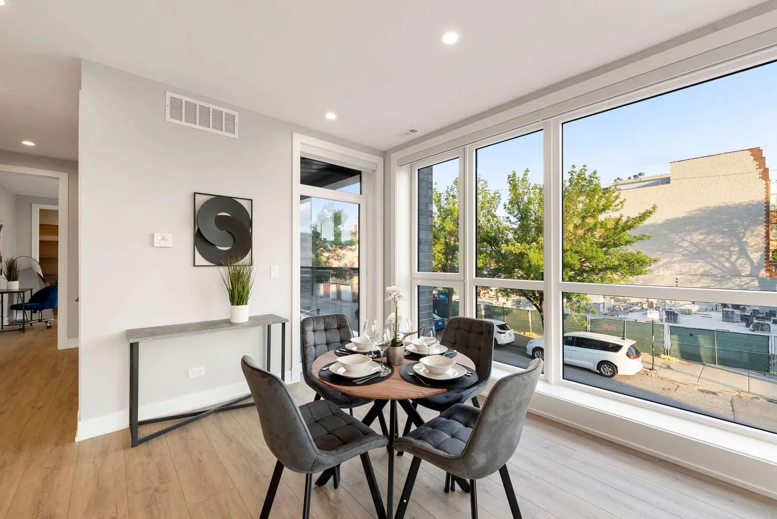 2344 W Polk St 60612 60612-Building West Polk Street-unit#ID1253891P-Chicago-IL