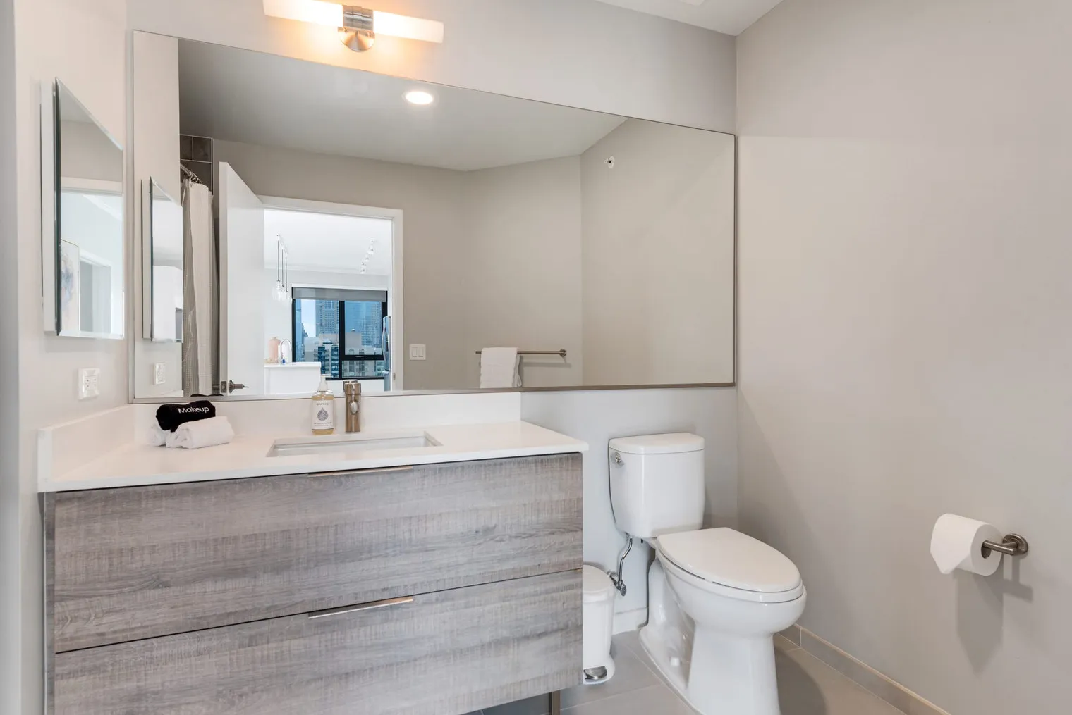823 N Clark St   60610 60610-Building North Clark Street-unit#ID1029578P-Chicago-IL