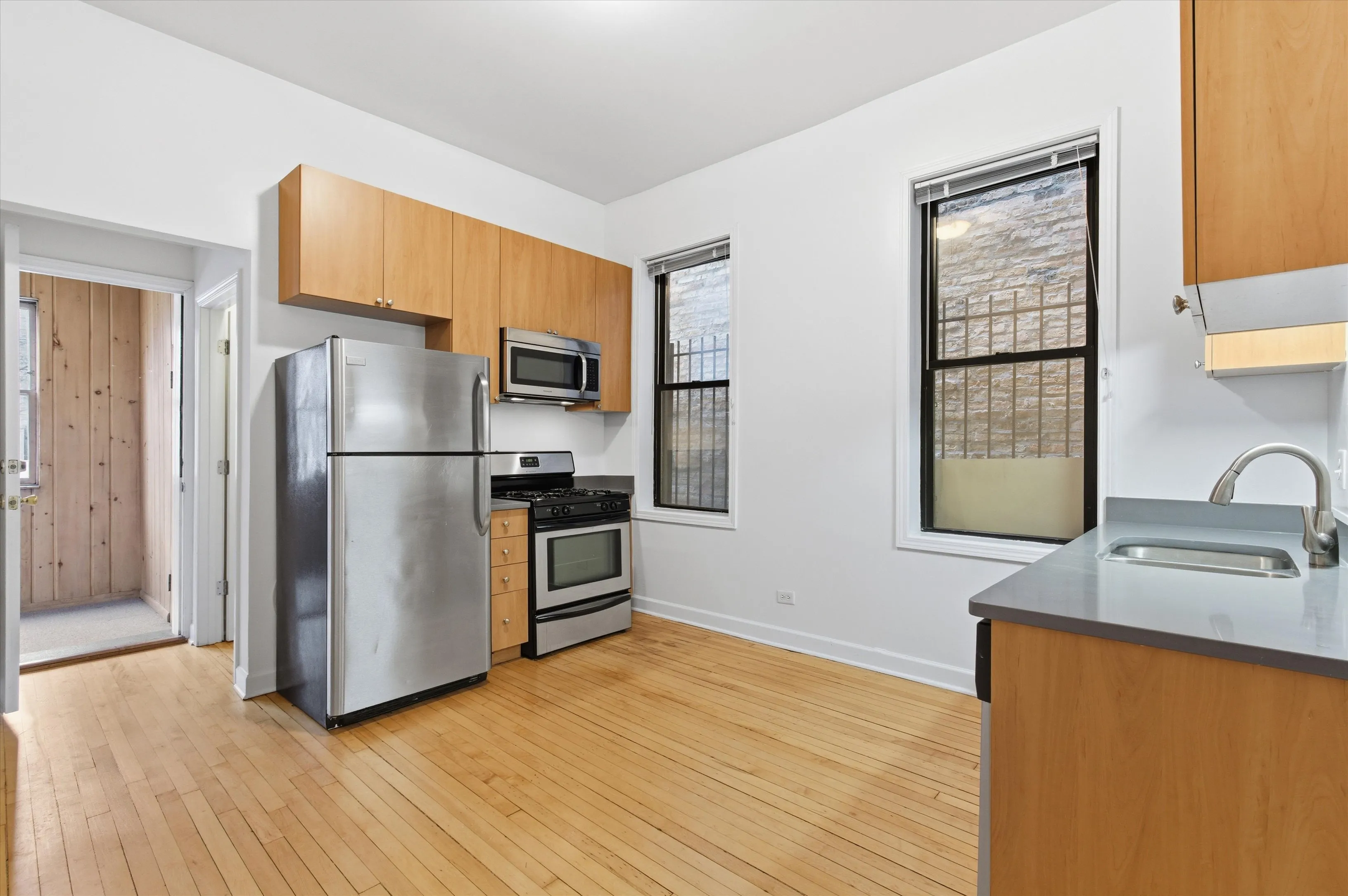 2134 W CONCORD PL 60647-unit#3F-Chicago-IL