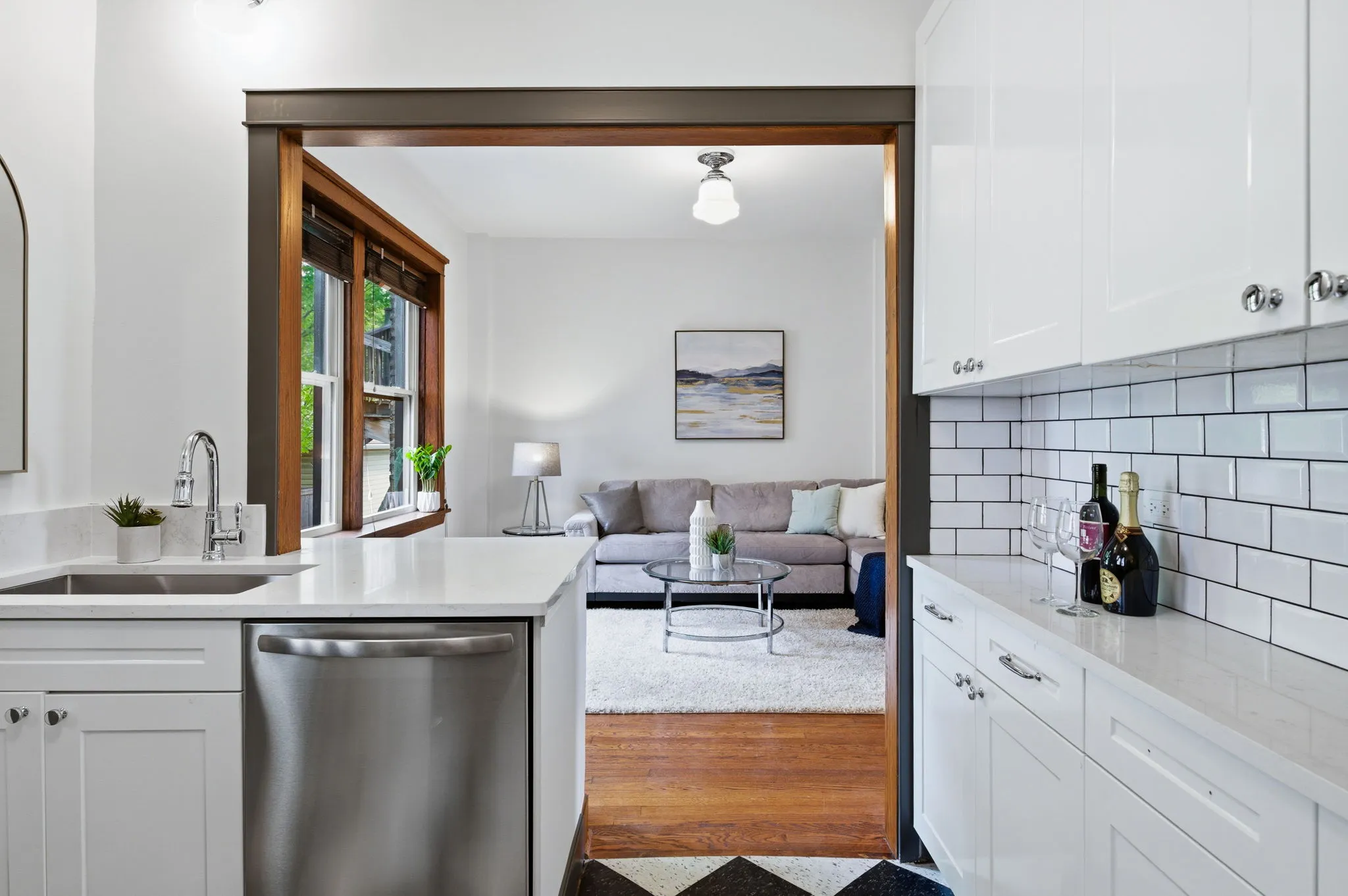 2920 W Altgeld St   60647 60647-unit#01-Chicago-IL