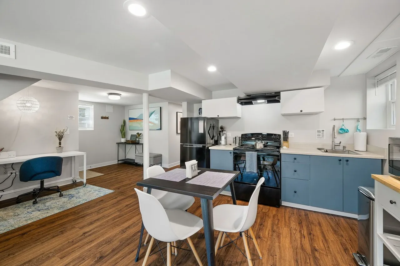 318 Custer Ave   60202 60202-unit#G-Evanston-IL