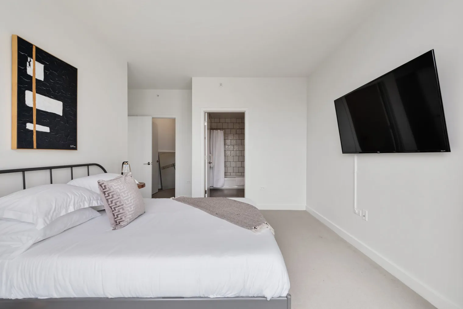 823 N Clark St 60610 60610-Building North Clark Street-unit#ID1029582P-Chicago-IL