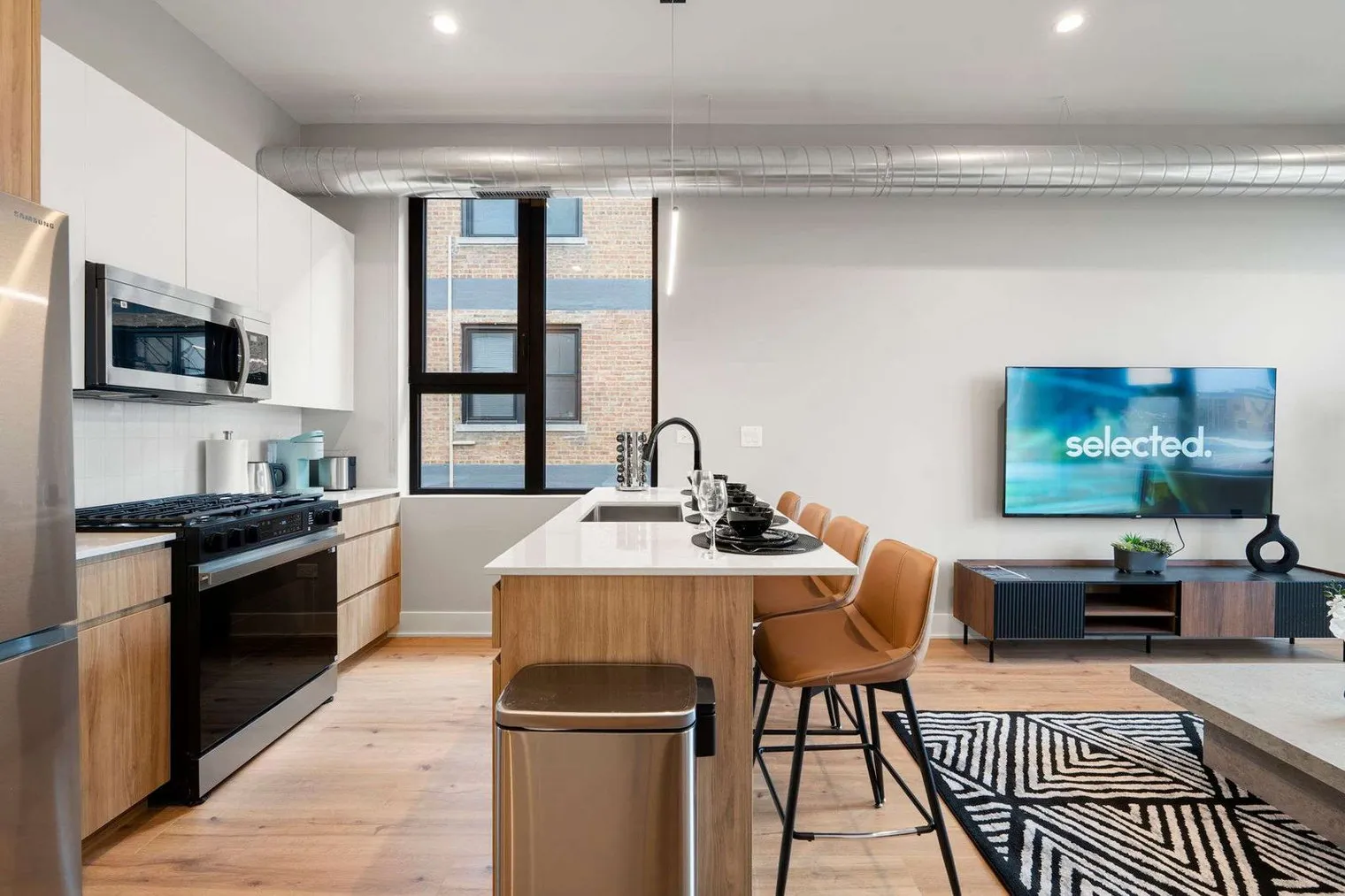 6044 N Winthrop Ave   60660 60660-Building North Winthrop Avenue-unit#ID1363915P-Chicago-IL