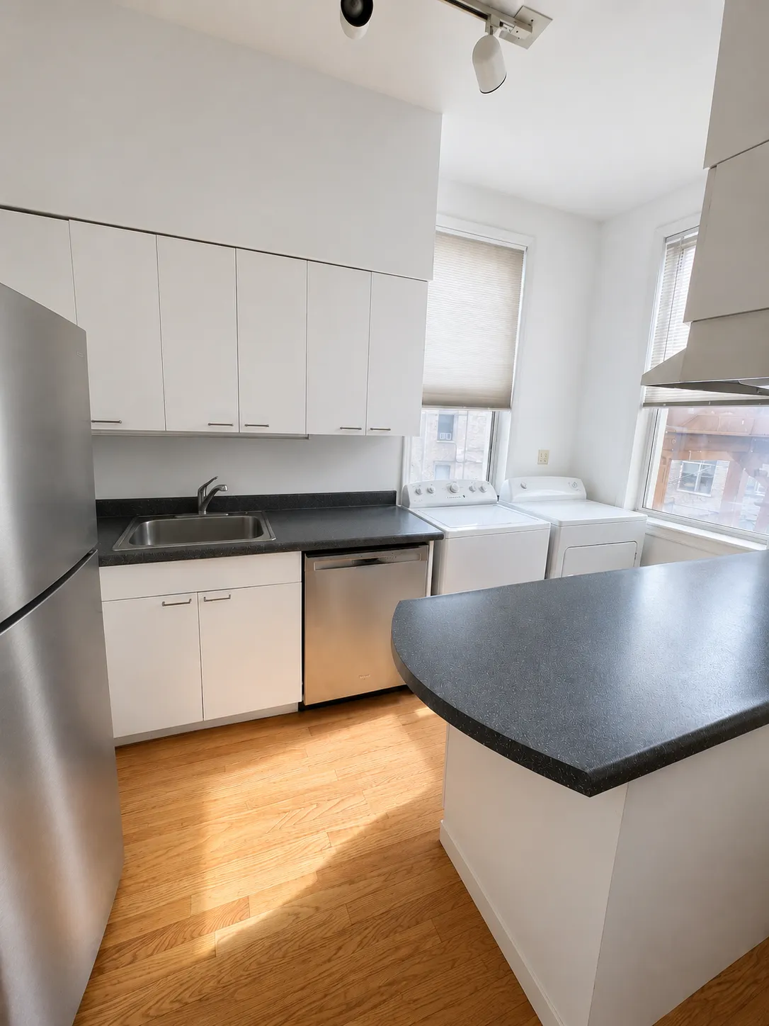 3442 N Halsted St 60657 60657-unit#2-Chicago-IL