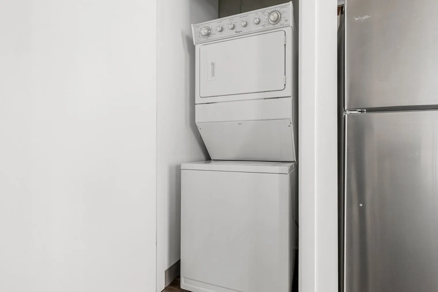 215 W Lake St 60606 60606-Linea-unit#ID1344-Chicago-IL