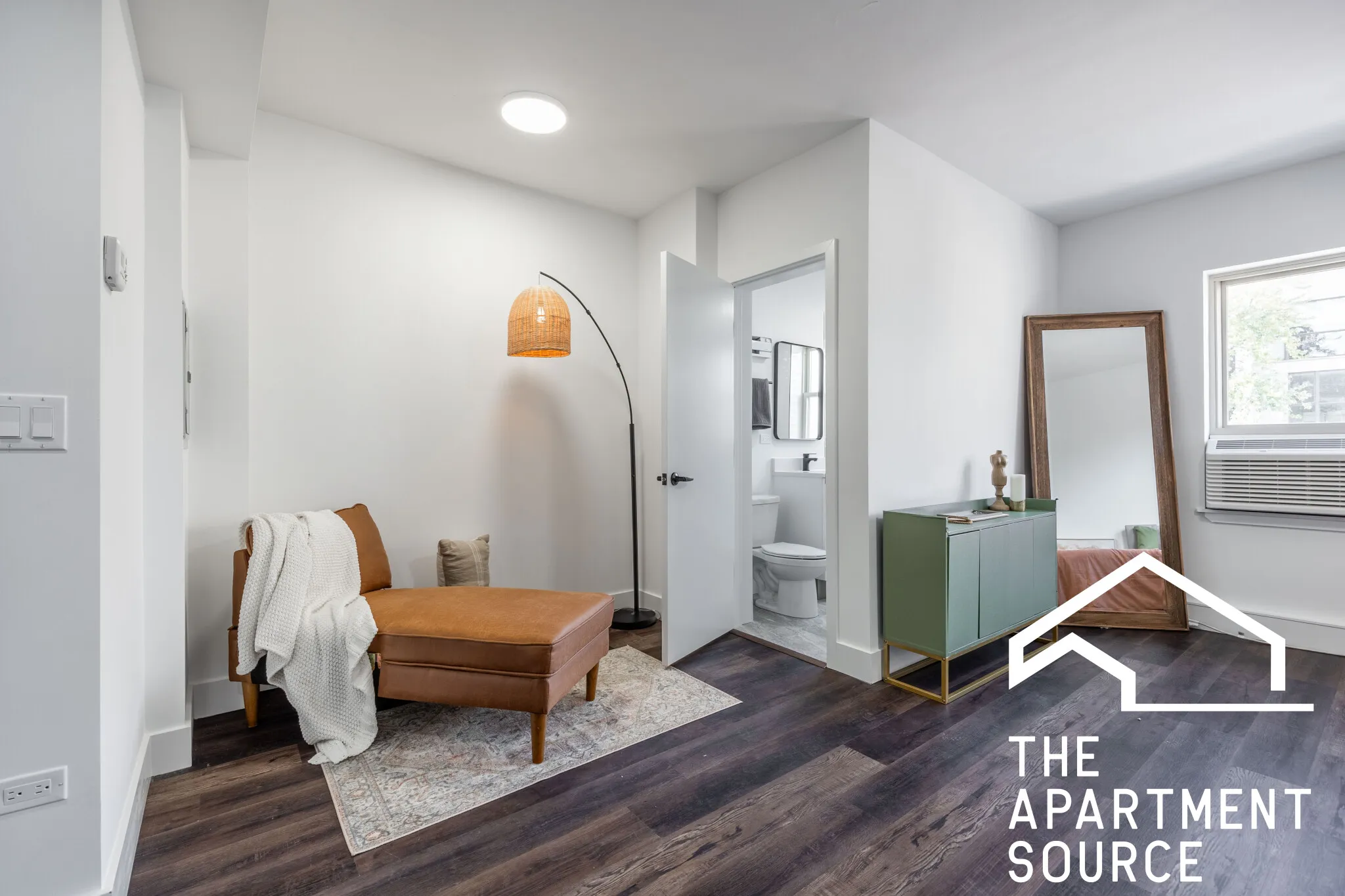 1555 W Hollywood Ave   60660 60660-The Andy-unit#313-Chicago-IL
