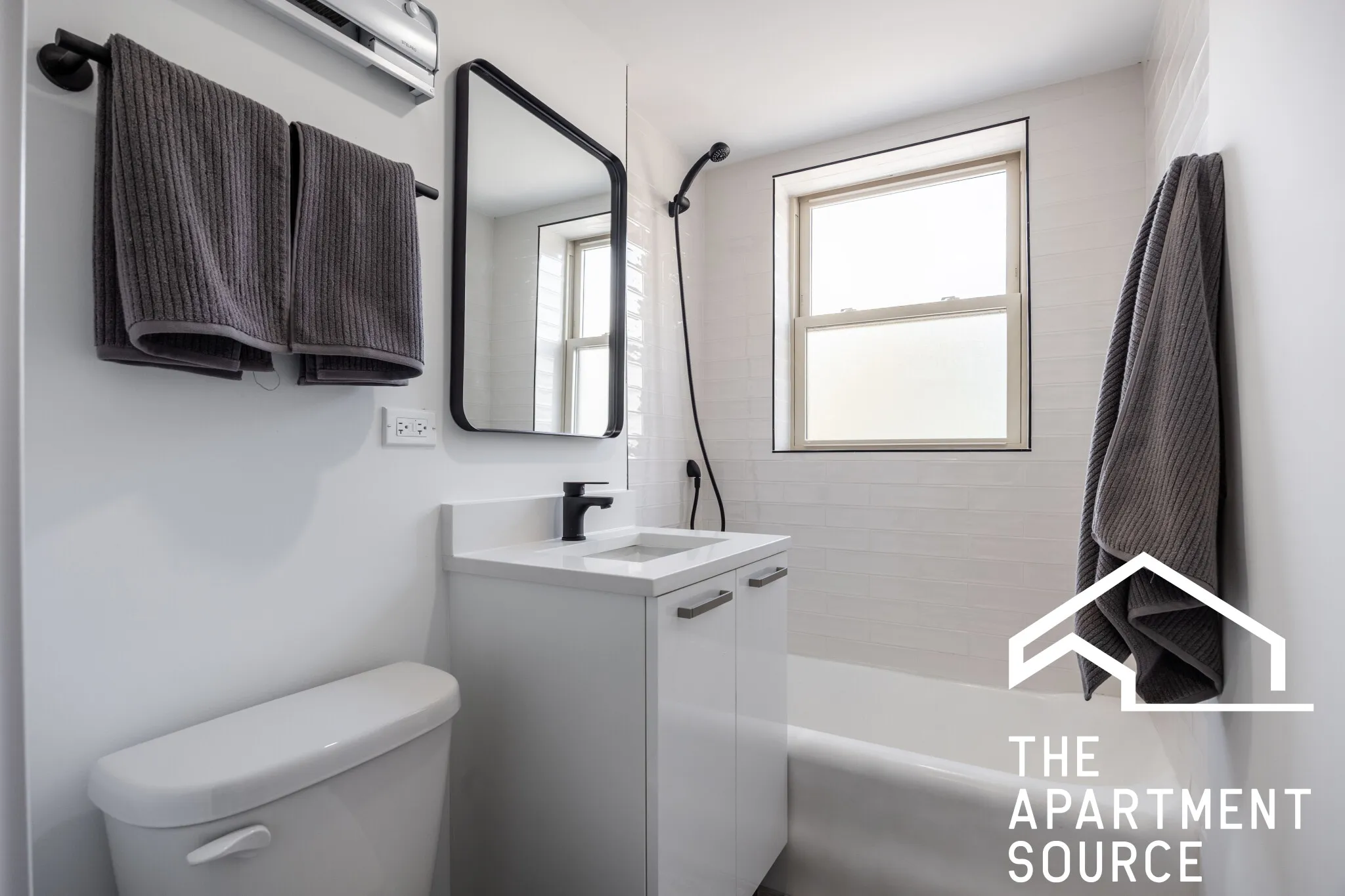 1555 W Hollywood Ave   60660 60660-The Andy-unit#313-Chicago-IL