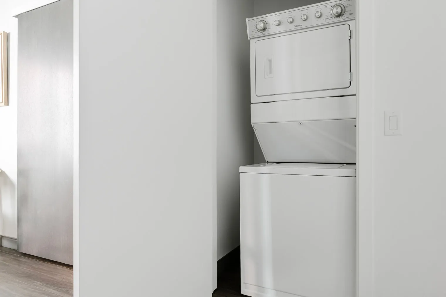 215 W Lake St 60606 60606-Linea-unit#ID1342-Chicago-IL