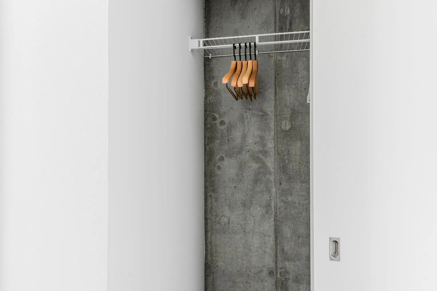 215 W Lake St   60606 60606-Linea-unit#ID1175-Chicago-IL