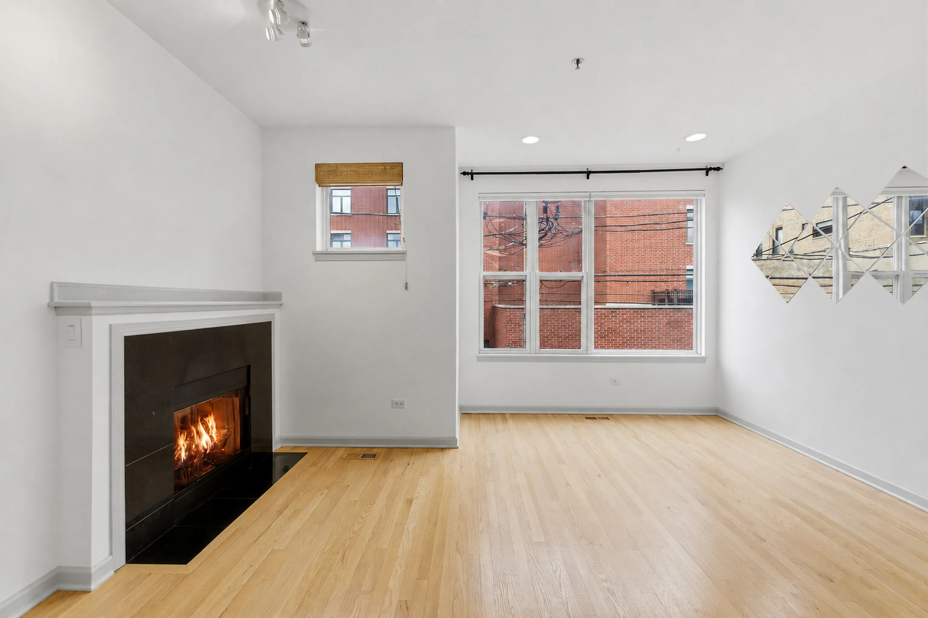 16 S Aberdeen St   60607 60607-unit#6-Chicago-IL