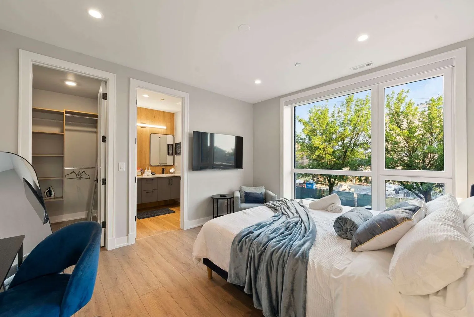 2344 W Polk St 60612 60612-Building West Polk Street-unit#ID1253891P-Chicago-IL