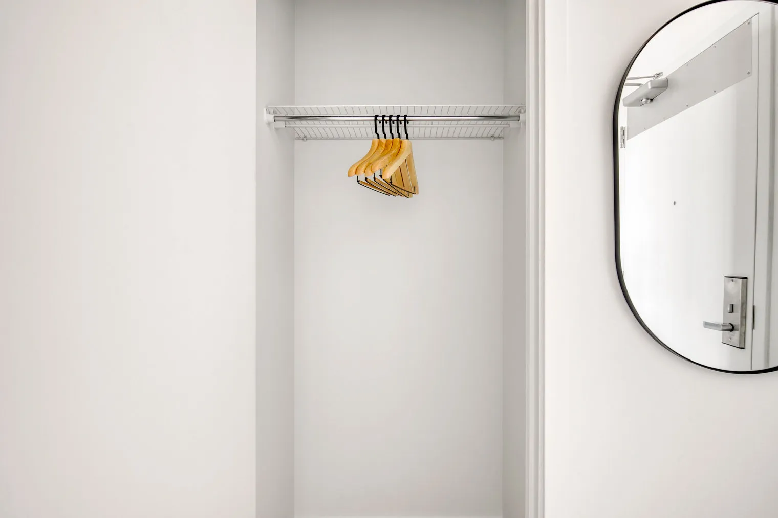 311 W Illinois St 60654 60654-3Eleven-unit#ID819-Chicago-IL
