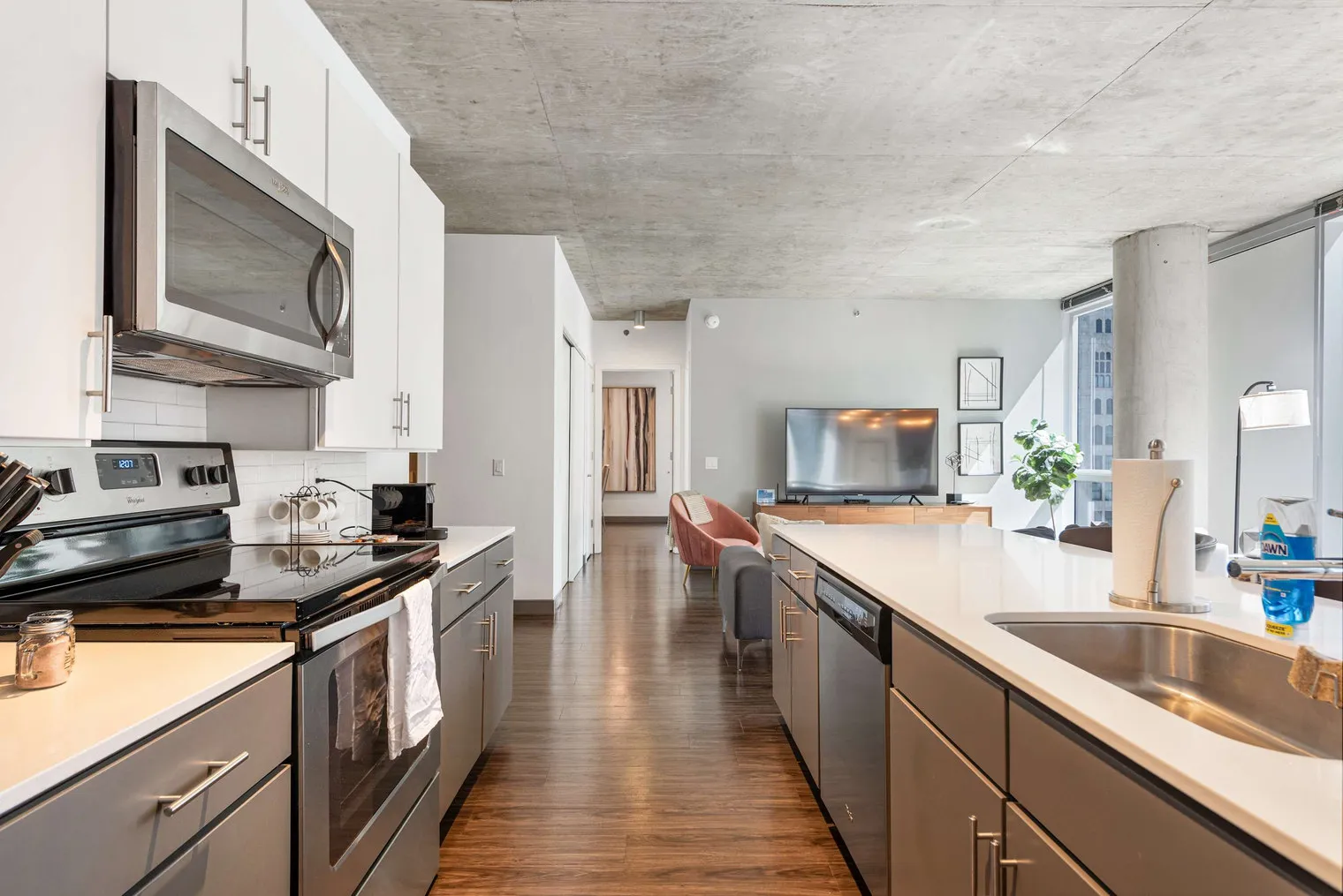215 W Lake St   60606 60606-Building West Lake Street-unit#ID1029613P-Chicago-IL