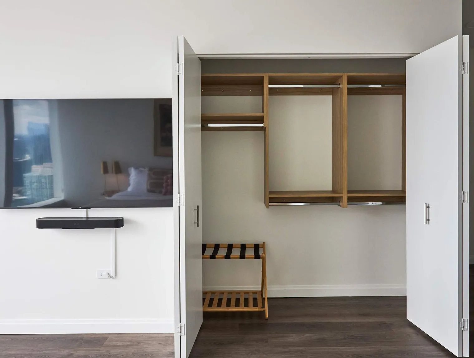 1000 S Michigan Ave   60605 60605-Building South Michigan Avenue-unit#ID1250692P-Chicago-IL
