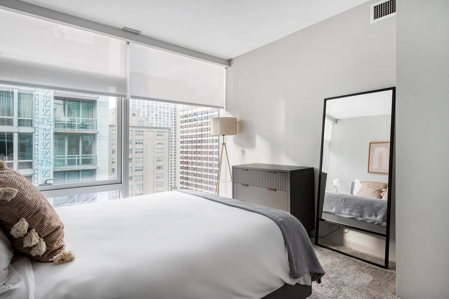 200 E Illinois St   60611 60611-Aston-unit#ID881-Chicago-IL