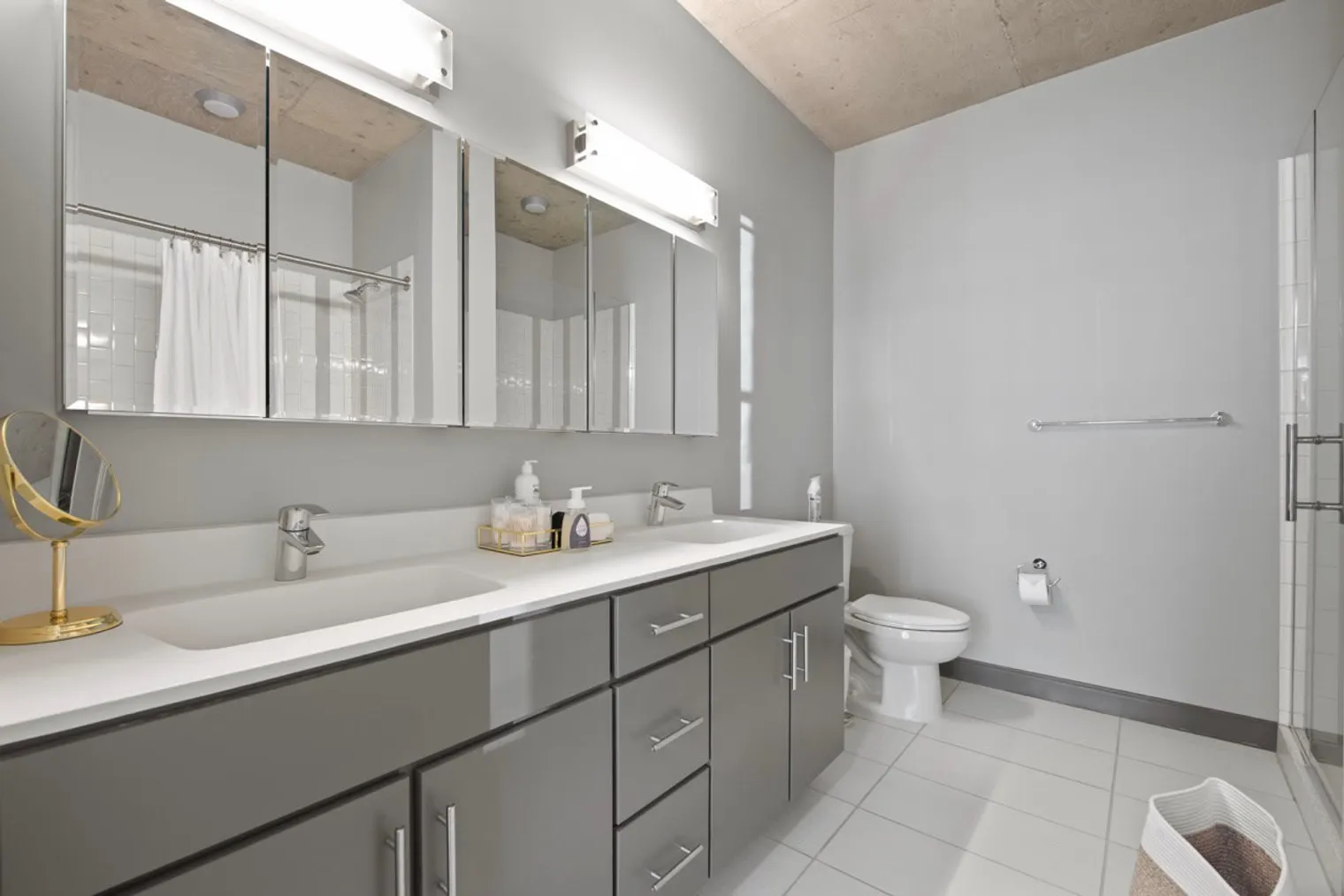215 W Lake St 60606 60606-Building West Lake Street-unit#ID1029635P-Chicago-IL