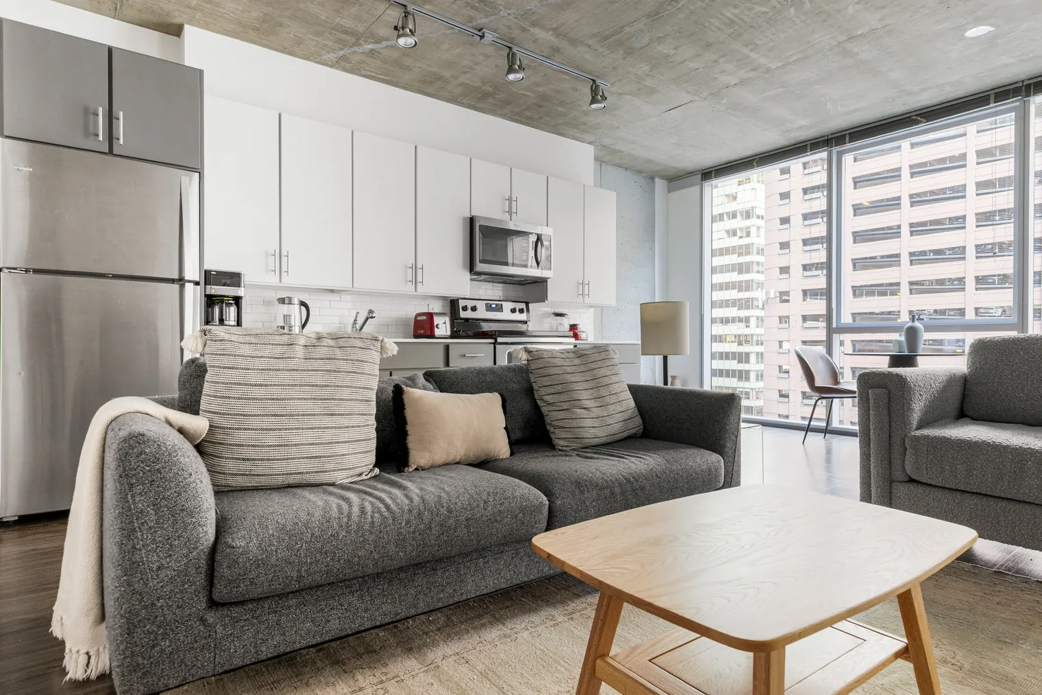 215 W Lake St 60606 60606-Linea-unit#ID1344-Chicago-IL