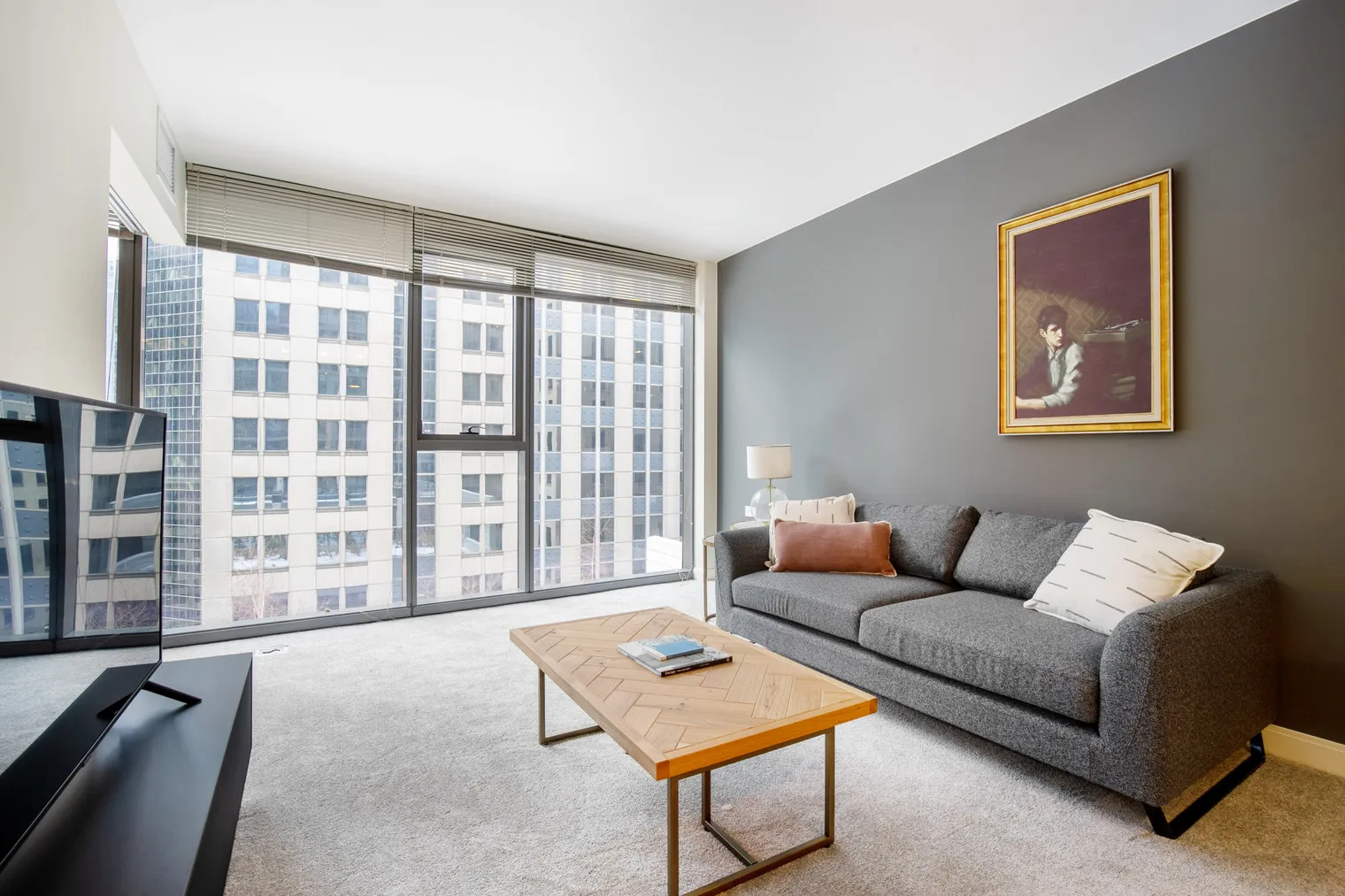 210 N Wells St 60601 60601-Lake & Wells Apartments-unit#ID212-Chicago-IL