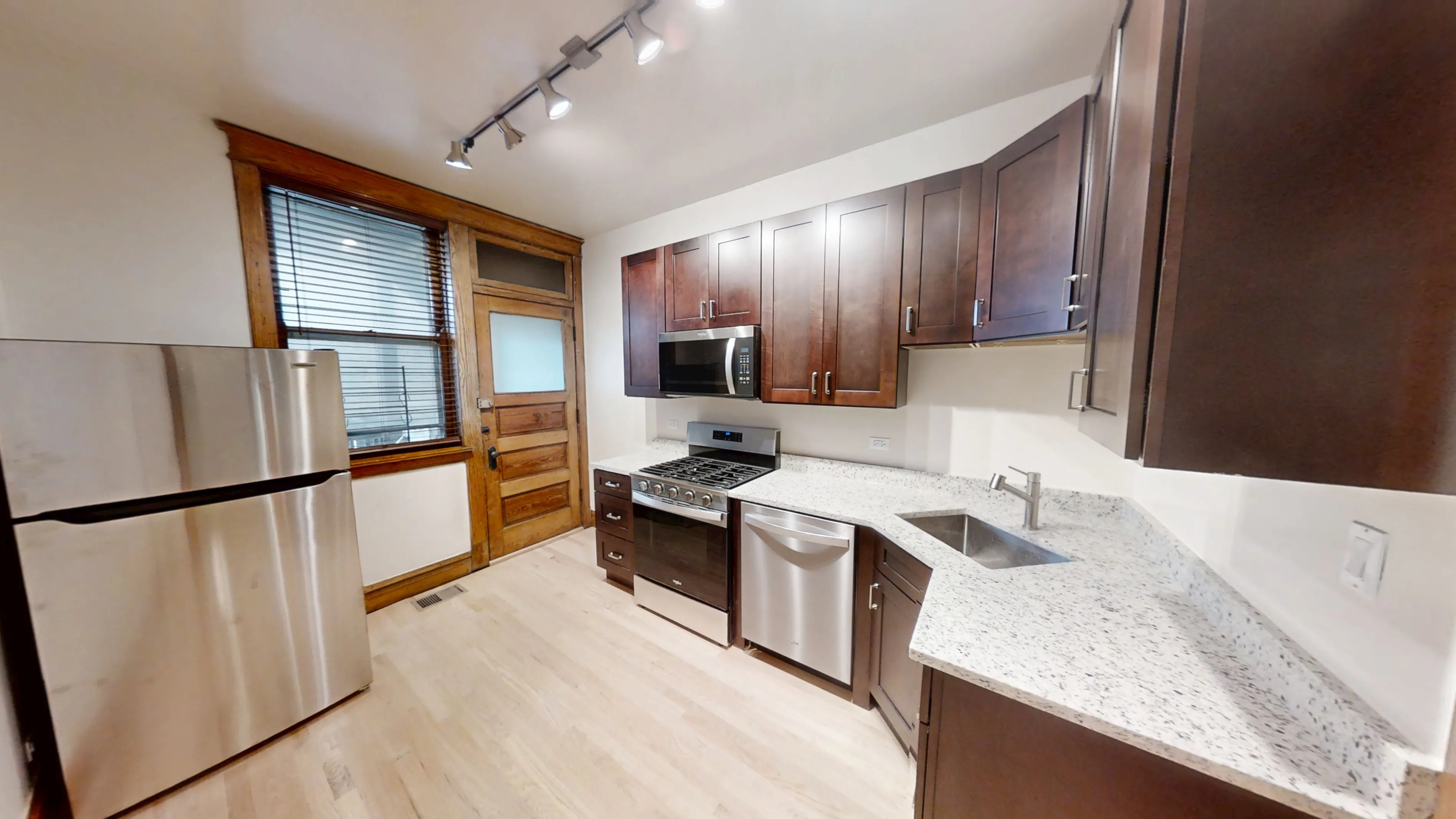 1251 W Grace St 60613 60613-unit#1-Chicago-IL