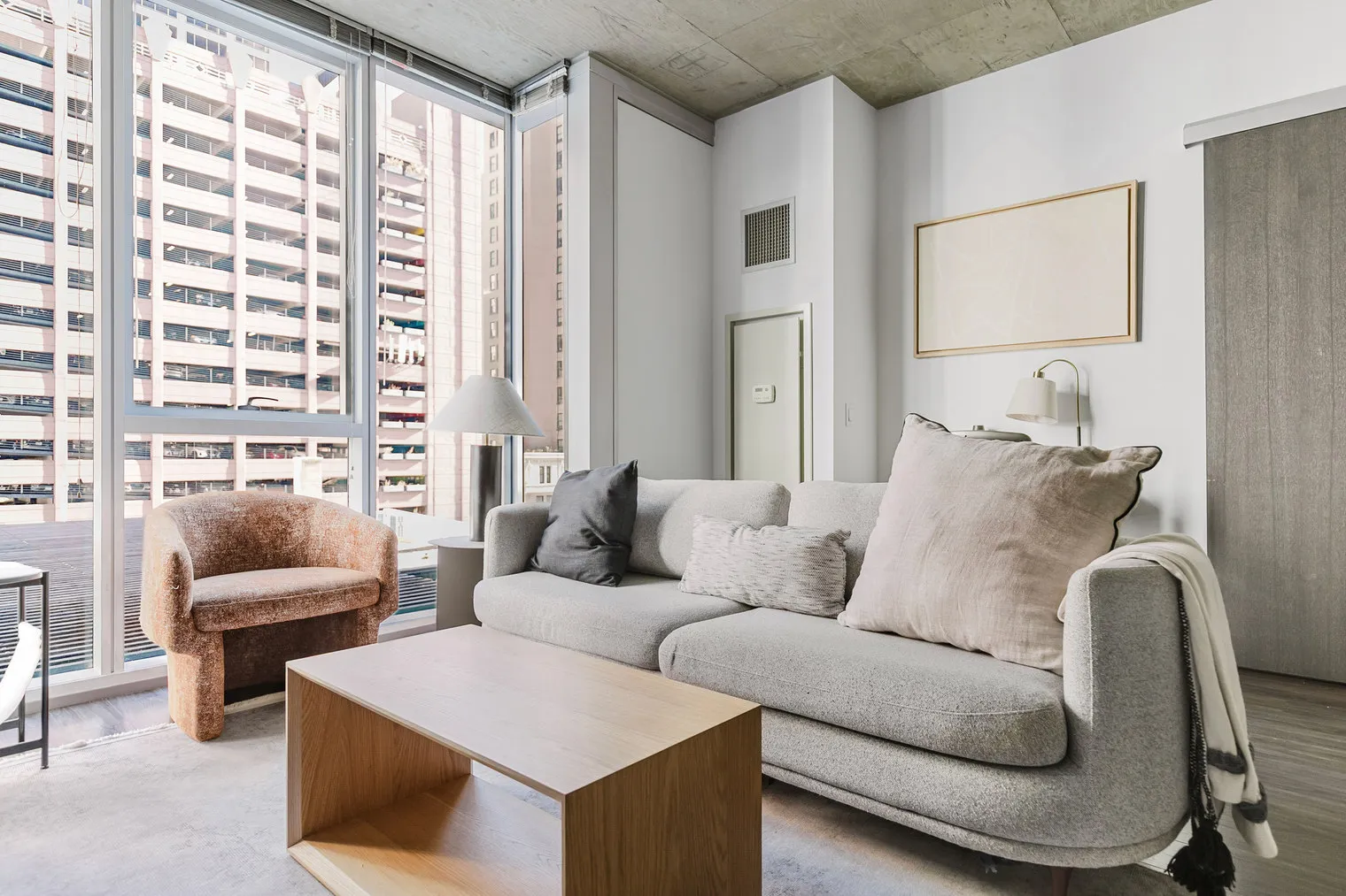 215 W Lake St 60606 60606-Linea-unit#ID1342-Chicago-IL